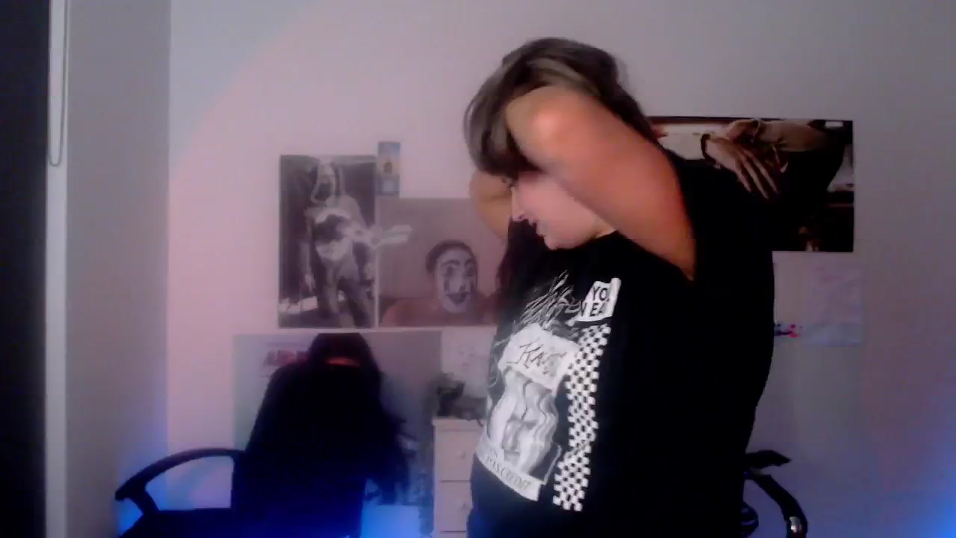Gallery image thumbnail from StonksRoom's myfreecams stream on, 11/28/2024, 16:24 image 3 of 20
