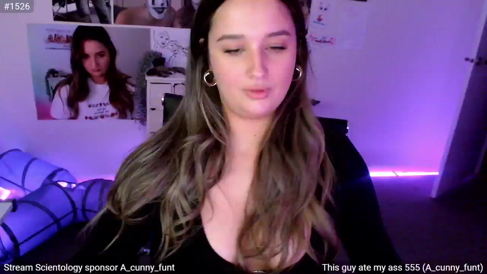 Gallery image thumbnail from StonksRoom's myfreecams stream on, 12/08/2024, 11:17 image 14 of 20
