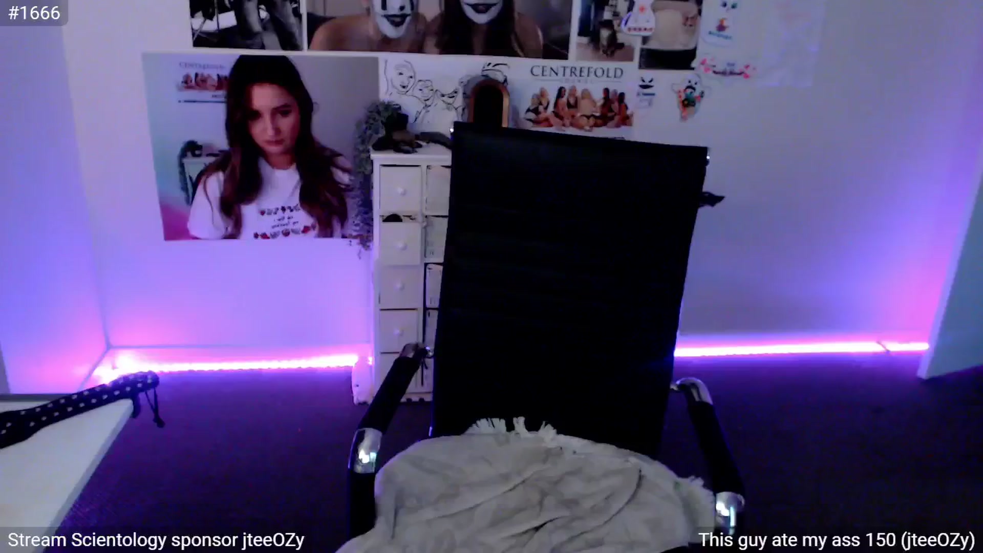 Gallery image thumbnail from StonksRoom's myfreecams stream on, 12/10/2024, 10:08 image 15 of 20