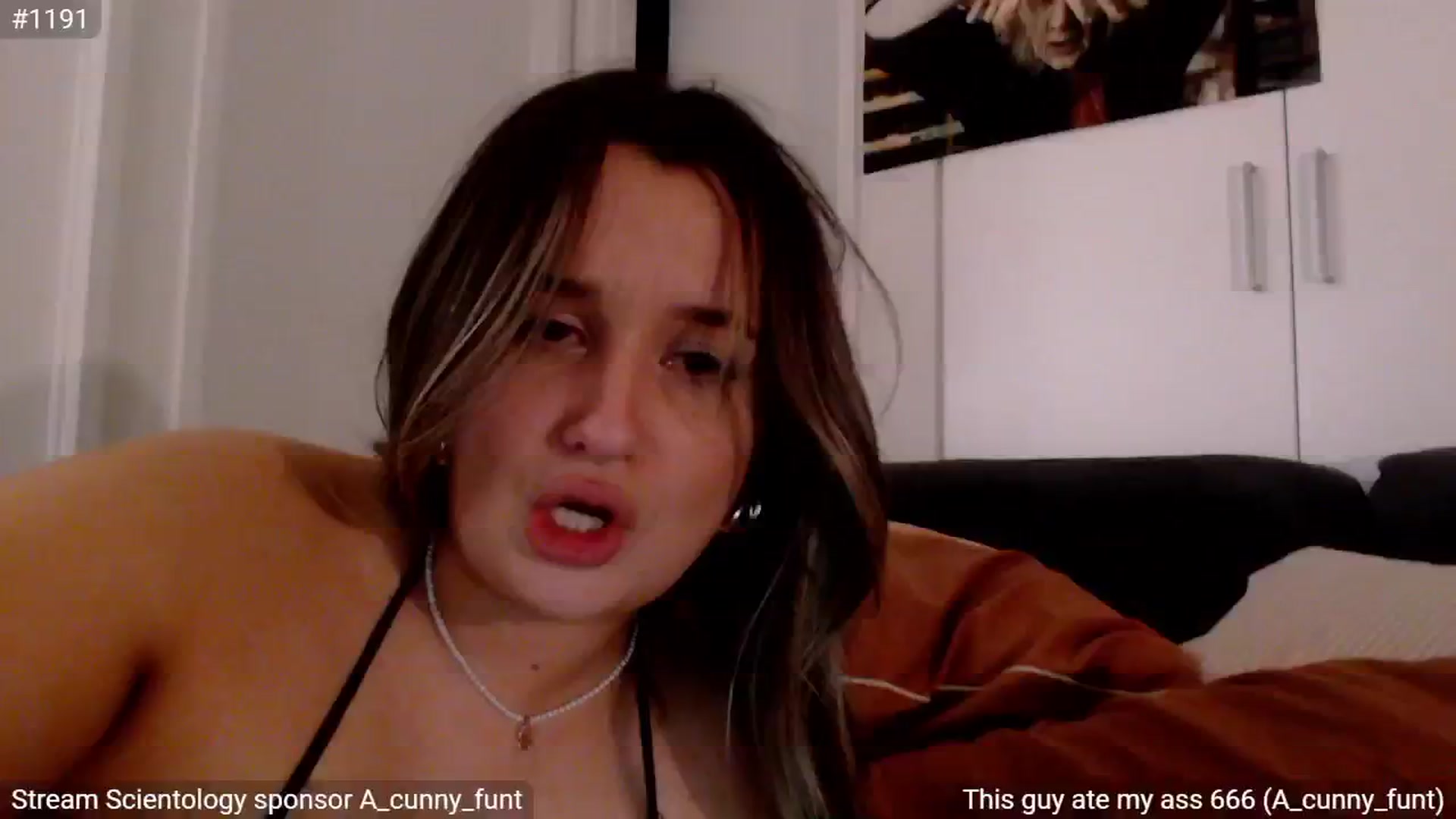 Gallery image thumbnail from StonksRoom's myfreecams stream on, 12/11/2024, 15:17 image 8 of 20