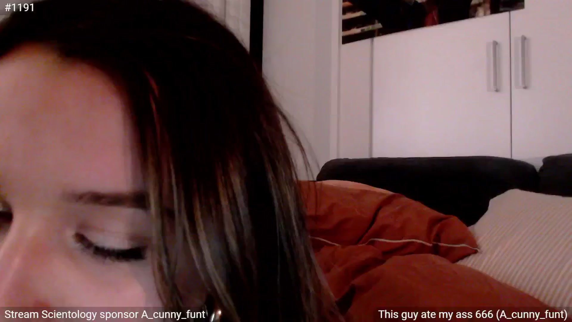 Gallery image thumbnail from StonksRoom's myfreecams stream on, 12/11/2024, 15:17 image 19 of 20
