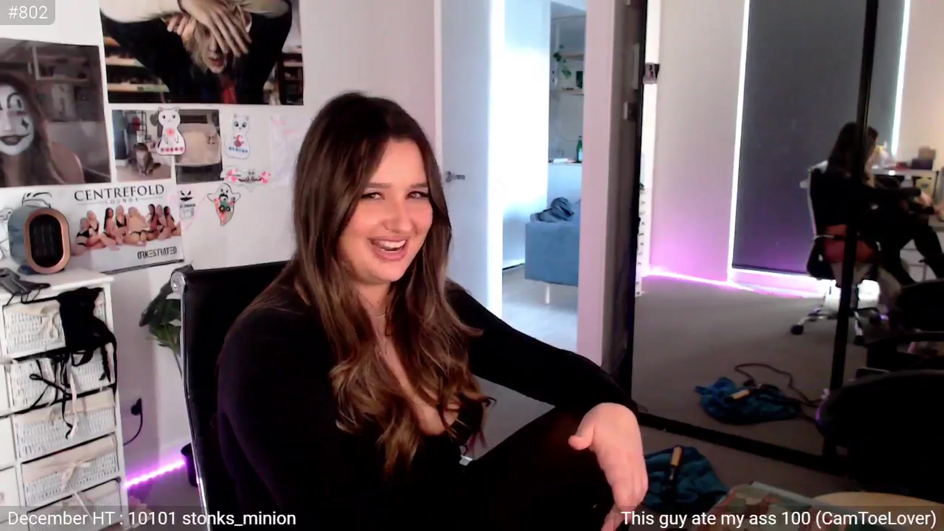 Gallery image thumbnail from StonksRoom's myfreecams stream on, 12/18/2024, 08:24 image 17 of 20