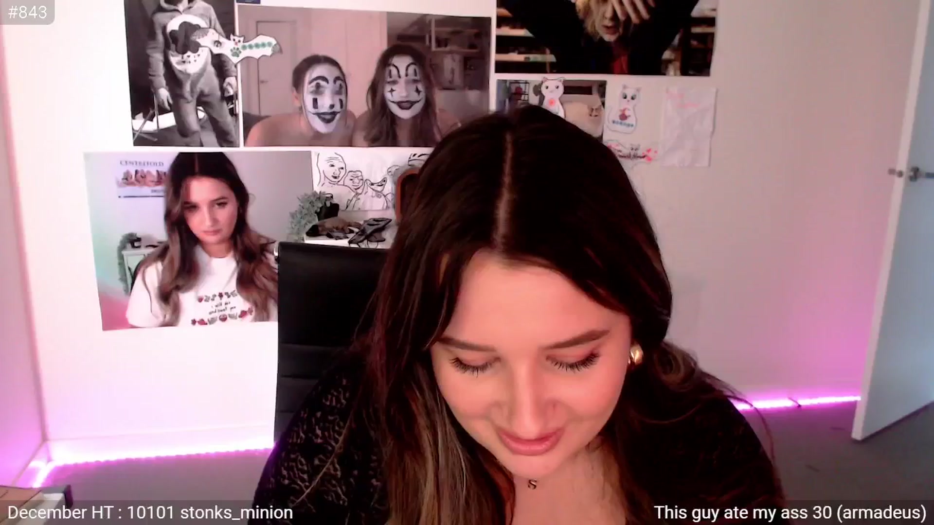 Gallery image thumbnail from StonksRoom's myfreecams stream on, 12/19/2024, 08:43 image 15 of 20