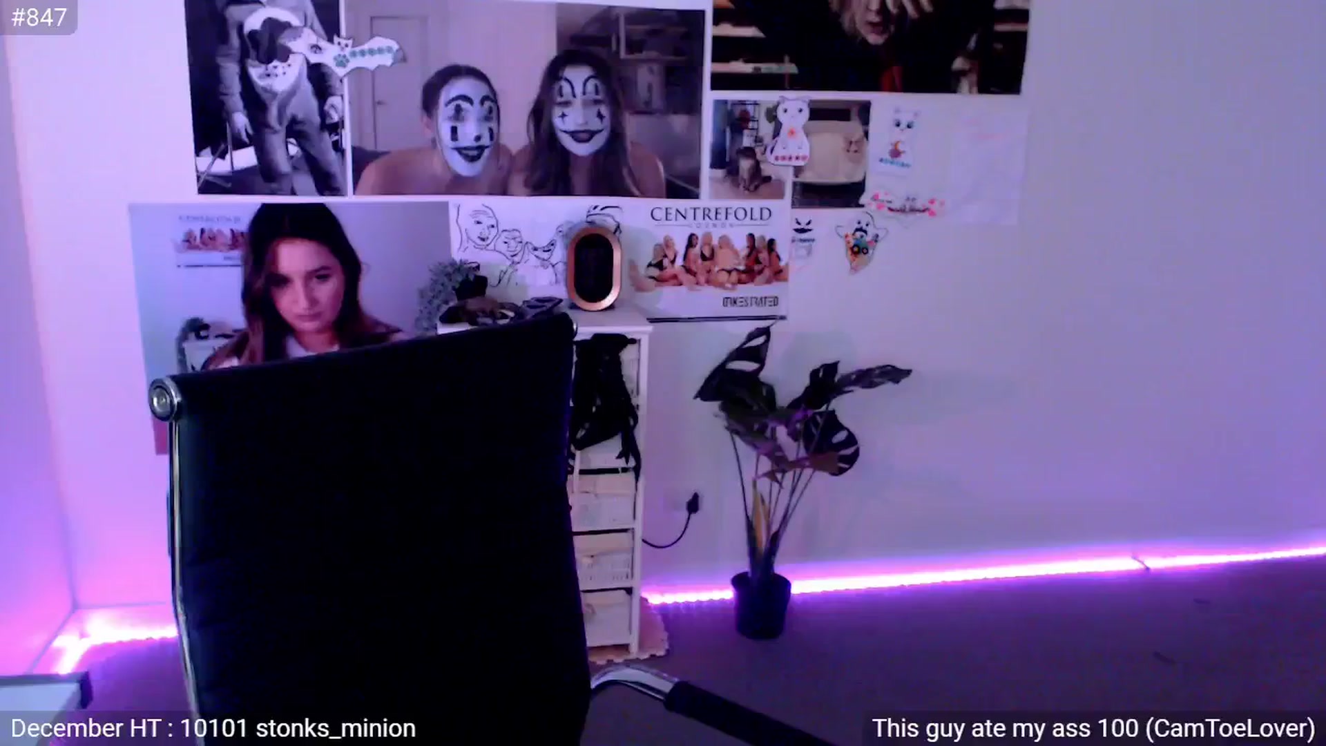 Gallery image thumbnail from StonksRoom's myfreecams stream on, 12/19/2024, 08:43 image 3 of 20