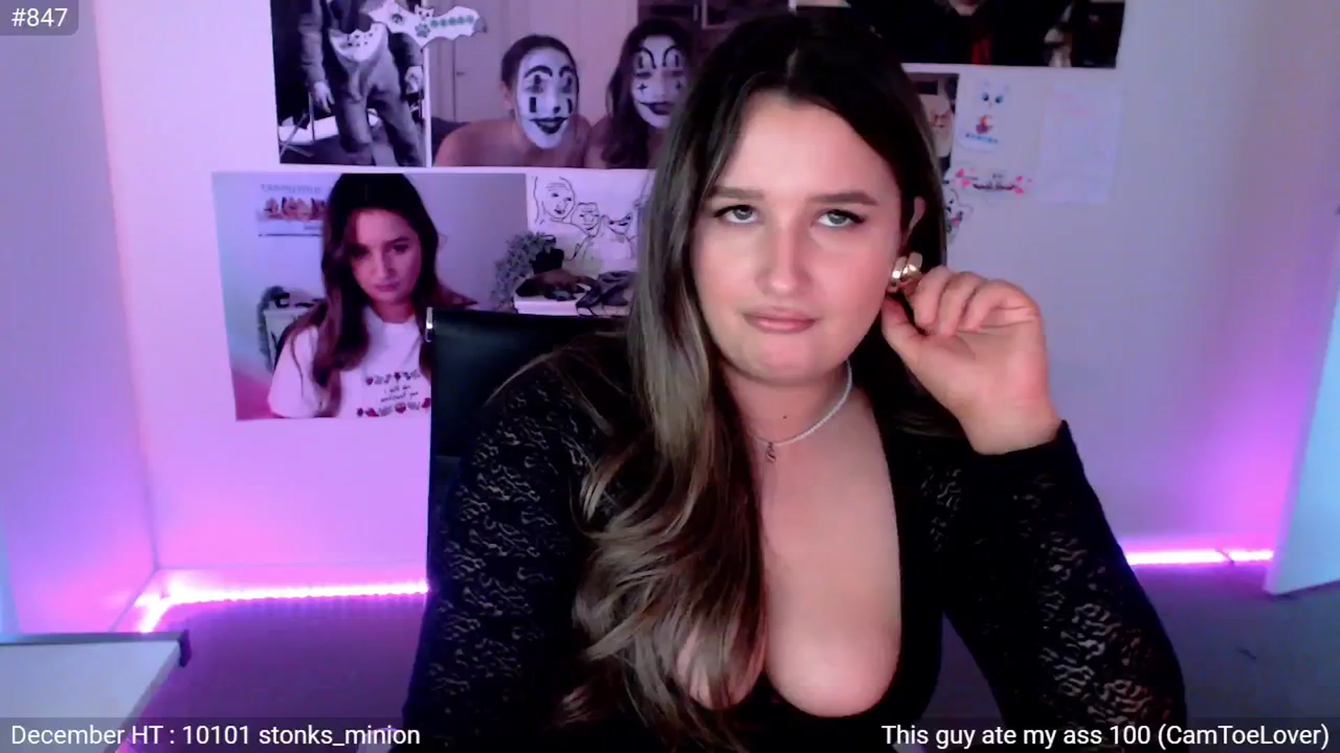 Gallery image thumbnail from StonksRoom's myfreecams stream on, 12/19/2024, 08:43 image 6 of 20
