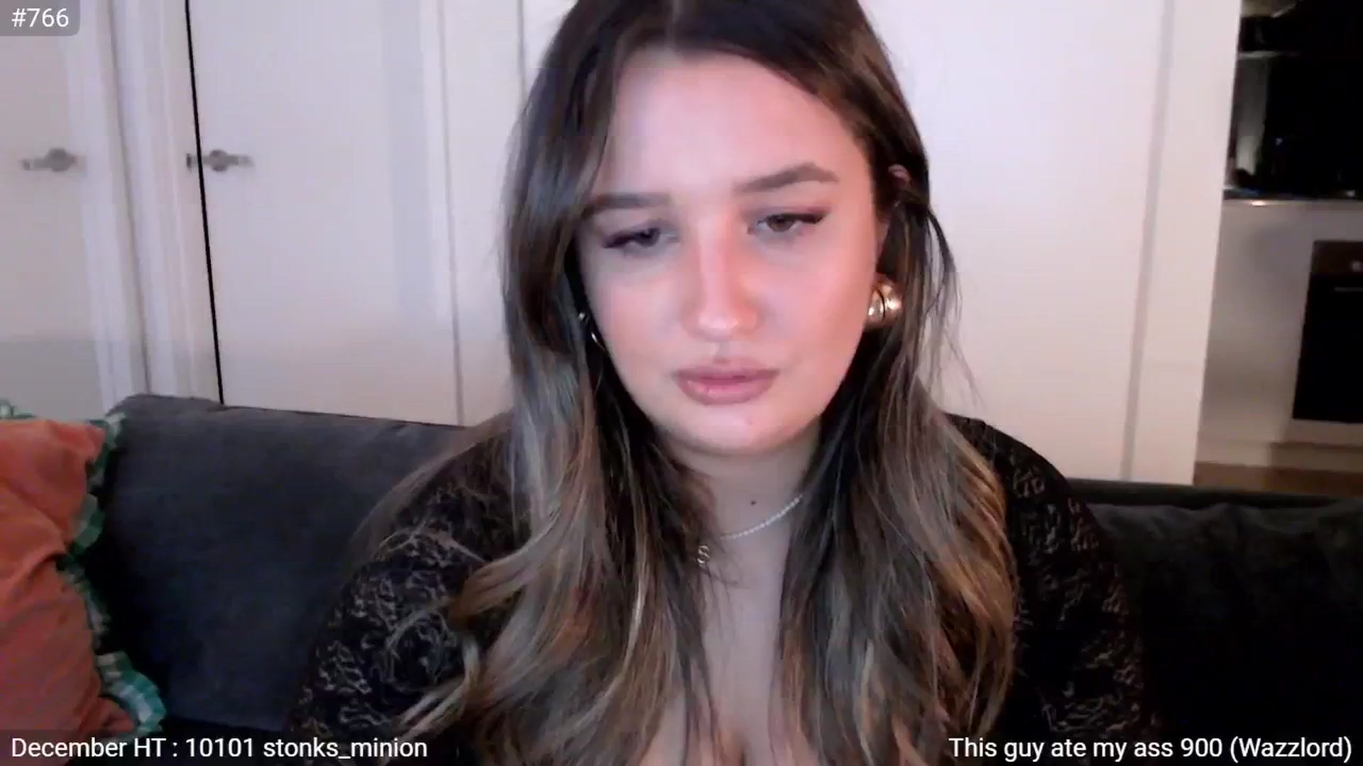 Gallery image thumbnail from StonksRoom's myfreecams stream on, 12/19/2024, 11:01 image 14 of 20