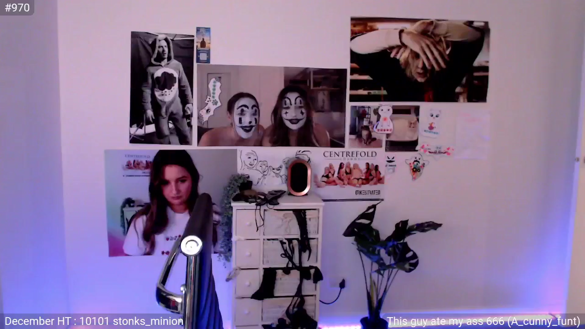 Gallery image thumbnail from StonksRoom's myfreecams stream on, 12/31/2024, 11:21 image 20 of 20