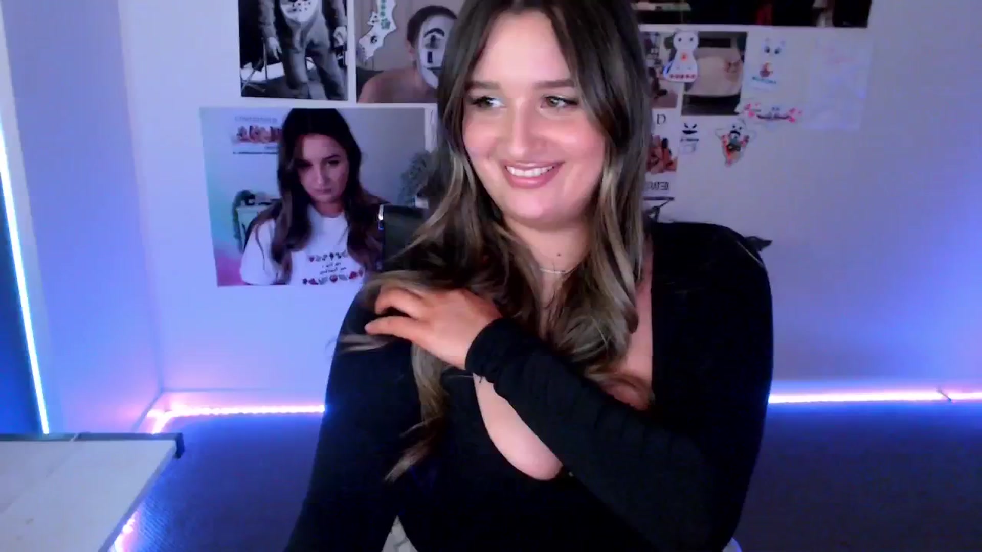 Gallery image thumbnail from StonksRoom's myfreecams stream on, 12/31/2024, 11:21 image 3 of 20