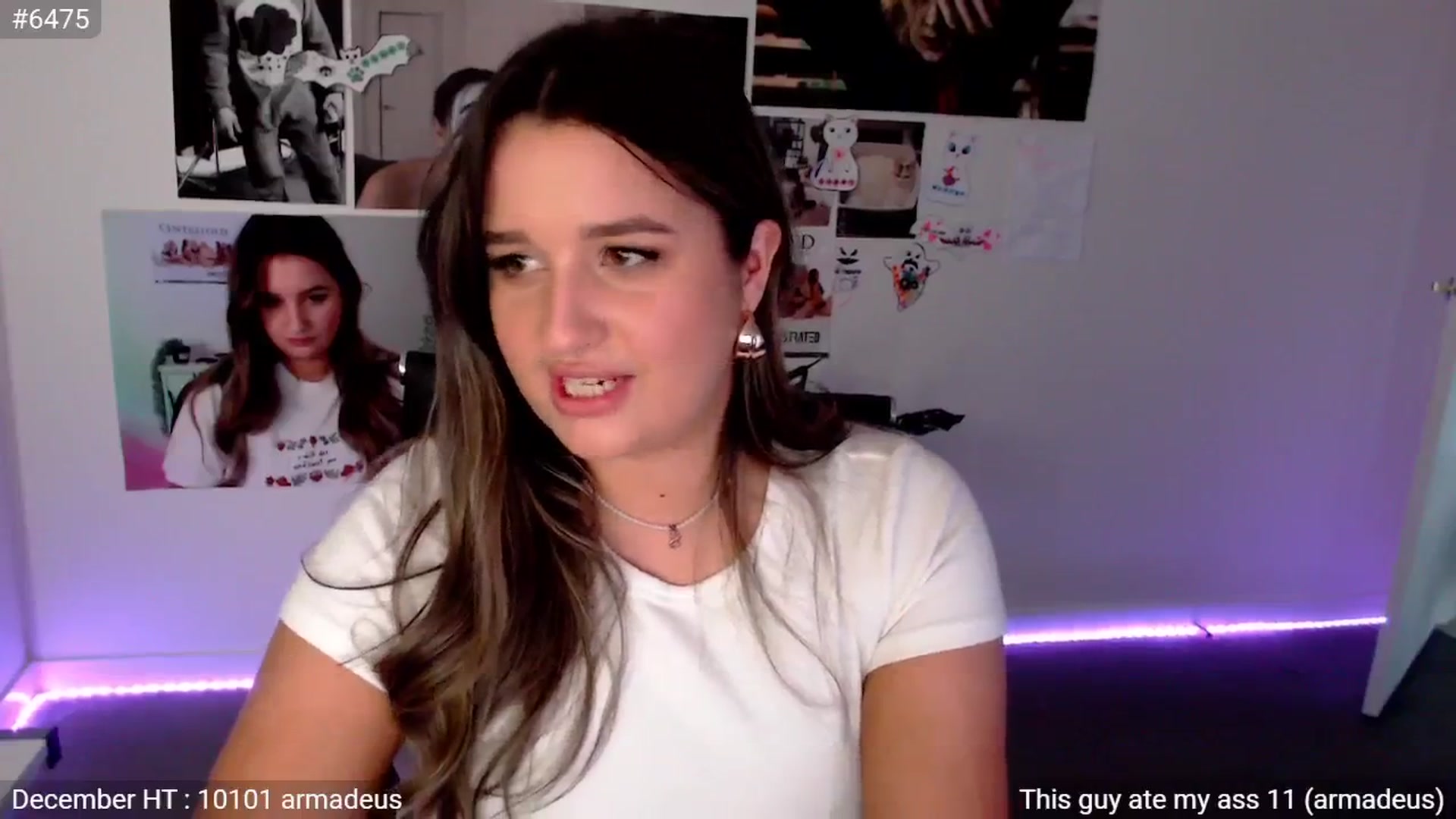 Gallery image thumbnail from StonksRoom's myfreecams stream on, 01/08/2025, 08:37 image 15 of 20