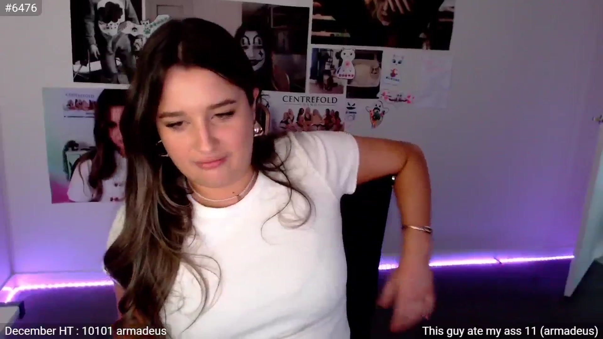 Gallery image thumbnail from StonksRoom's myfreecams stream on, 01/08/2025, 08:37 image 16 of 20