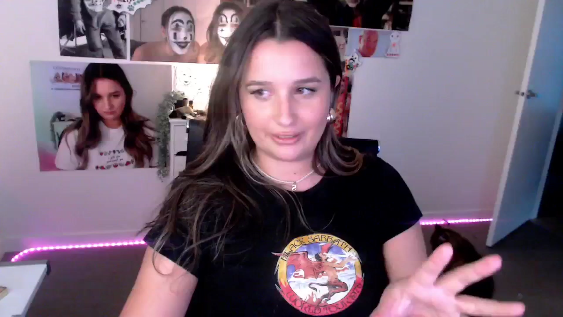 Gallery image thumbnail from StonksRoom's myfreecams stream on, 01/16/2025, 09:50 image 13 of 20