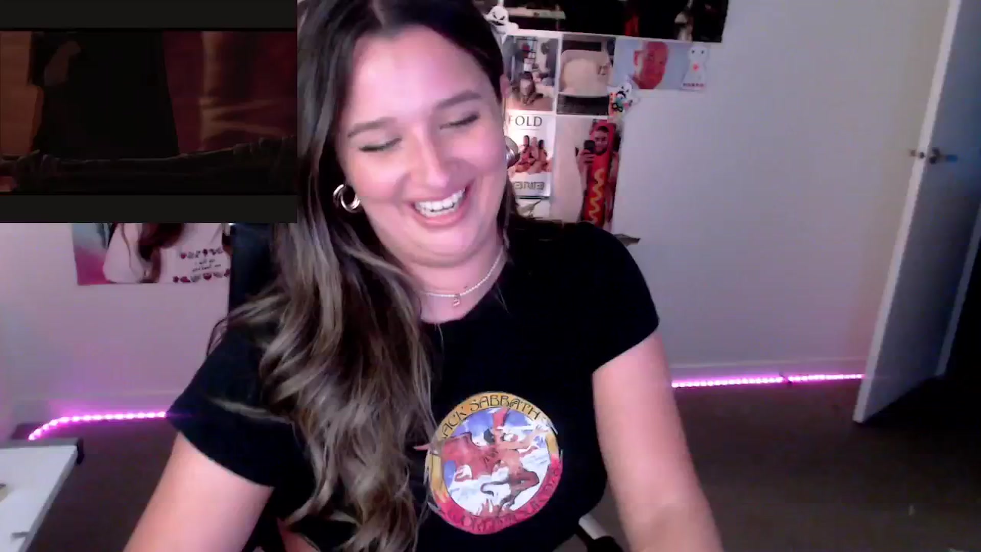 Gallery image thumbnail from StonksRoom's myfreecams stream on, 01/16/2025, 09:50 image 18 of 20