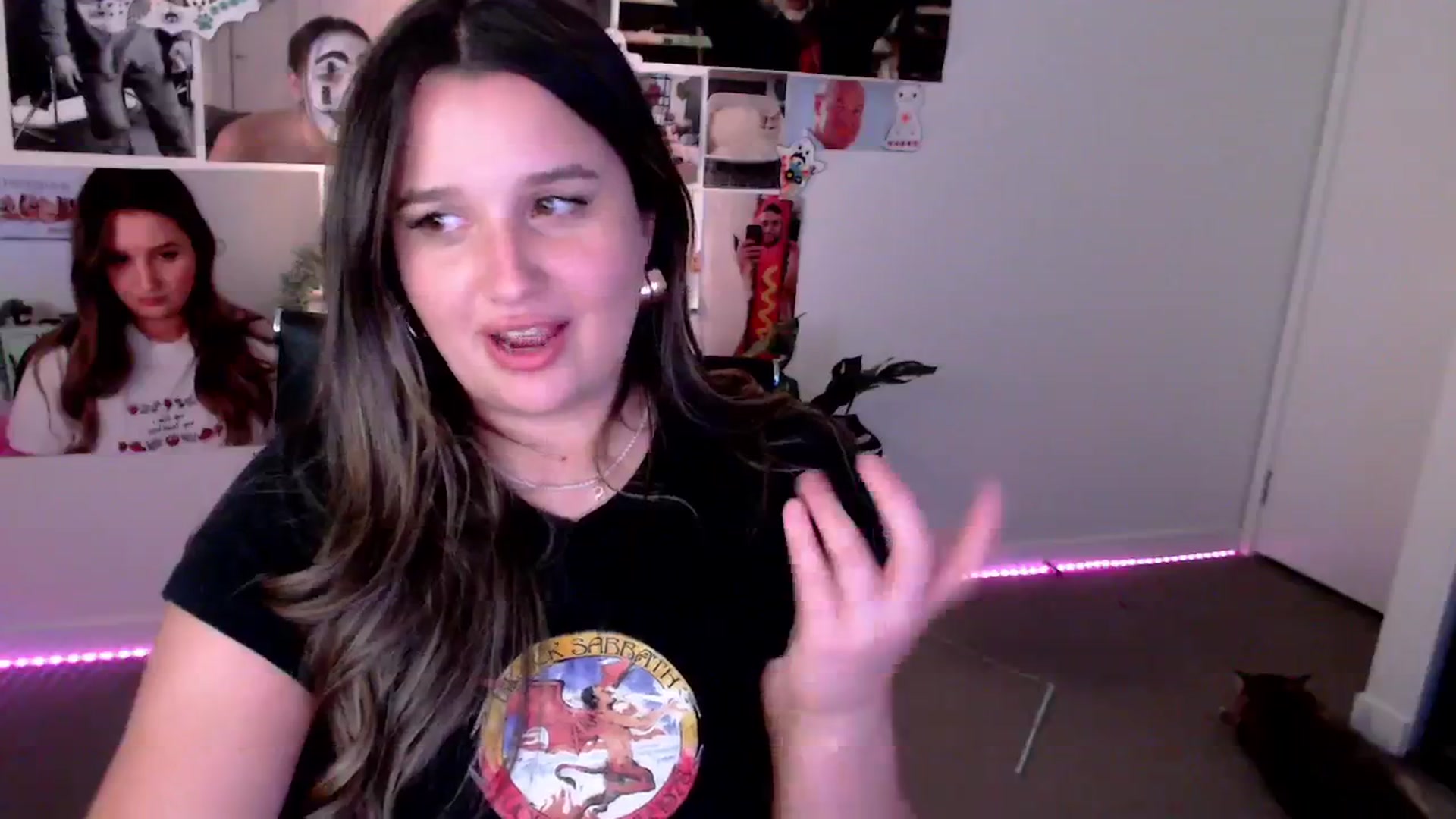 Gallery image thumbnail from StonksRoom's myfreecams stream on, 01/16/2025, 14:20 image 14 of 20
