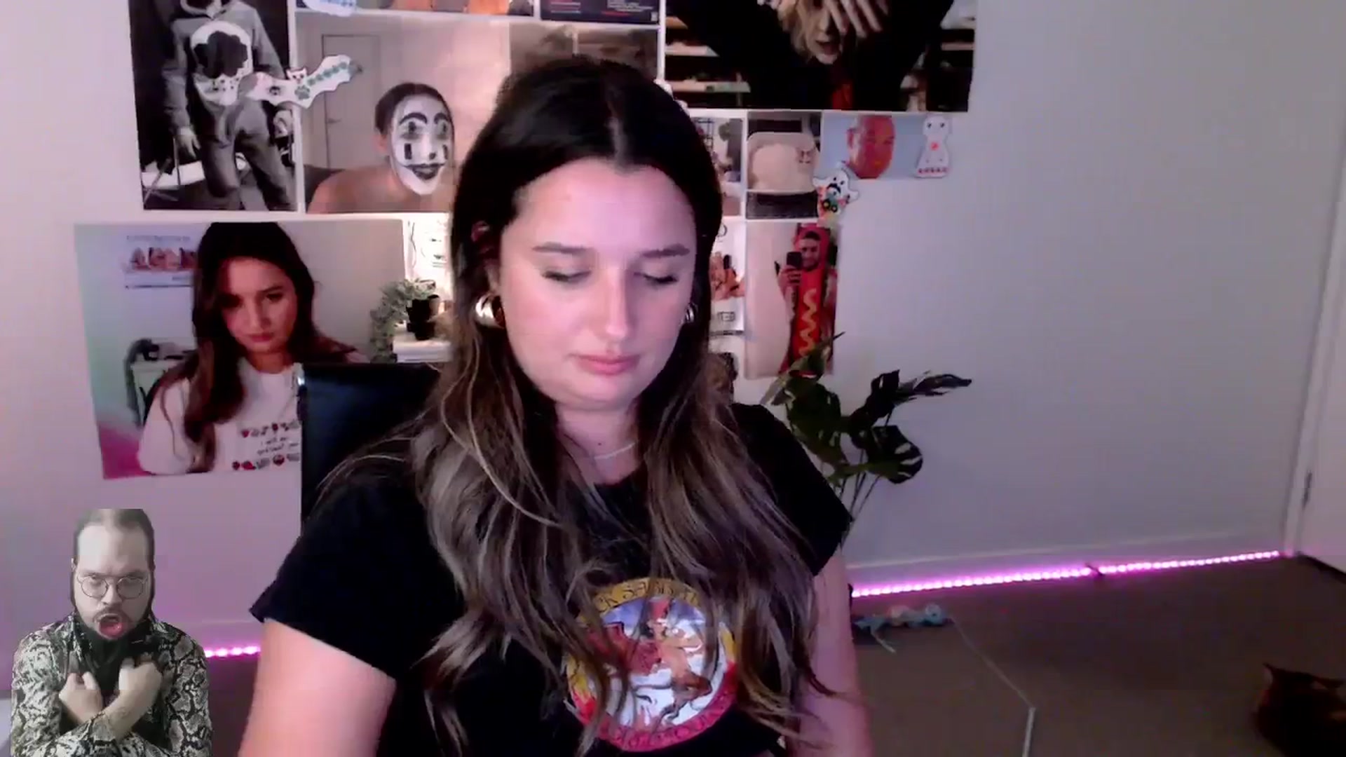 Gallery image thumbnail from StonksRoom's myfreecams stream on, 01/16/2025, 14:20 image 20 of 20