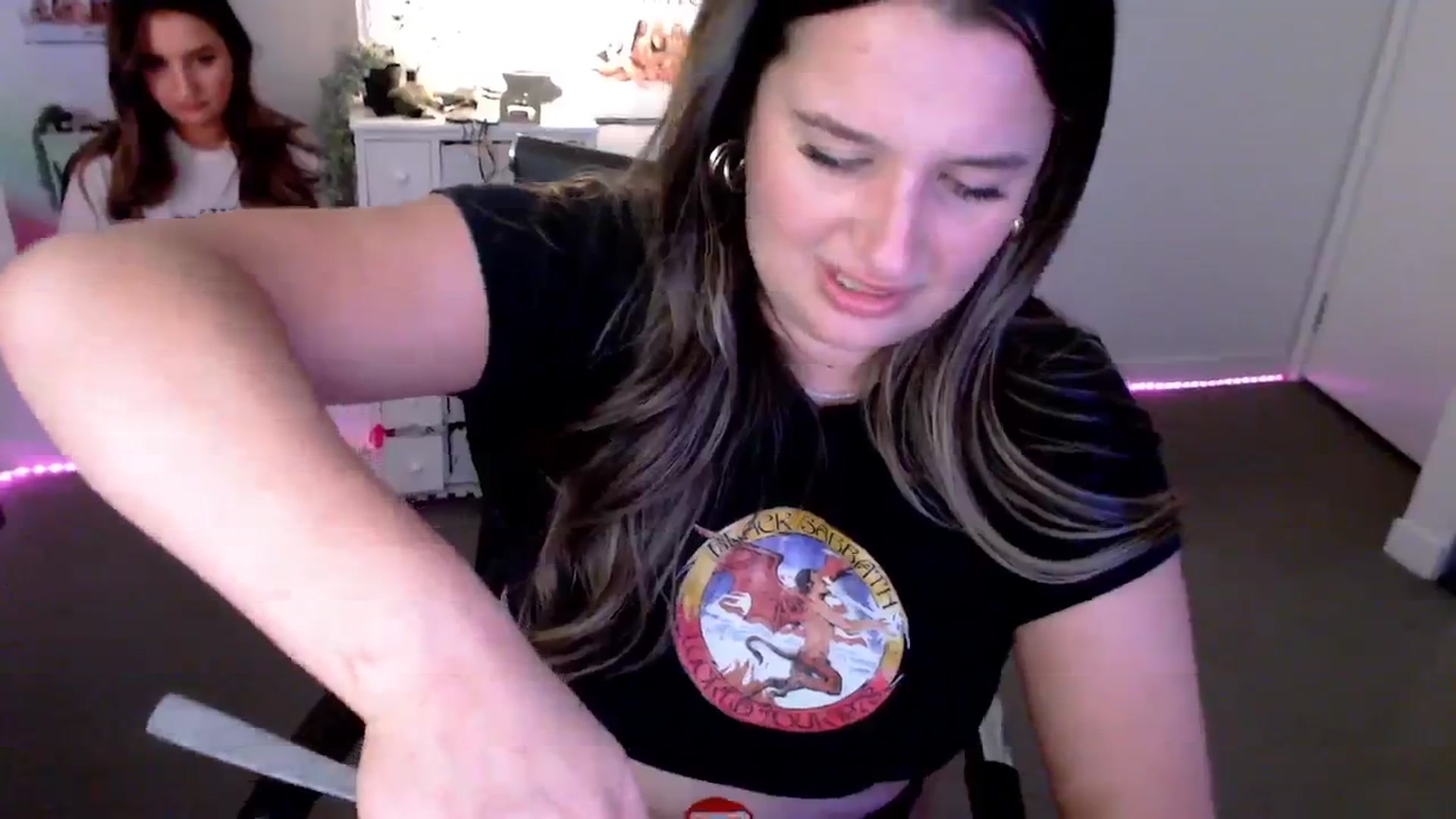 Gallery image thumbnail from StonksRoom's myfreecams stream on, 01/16/2025, 14:20 image 12 of 20