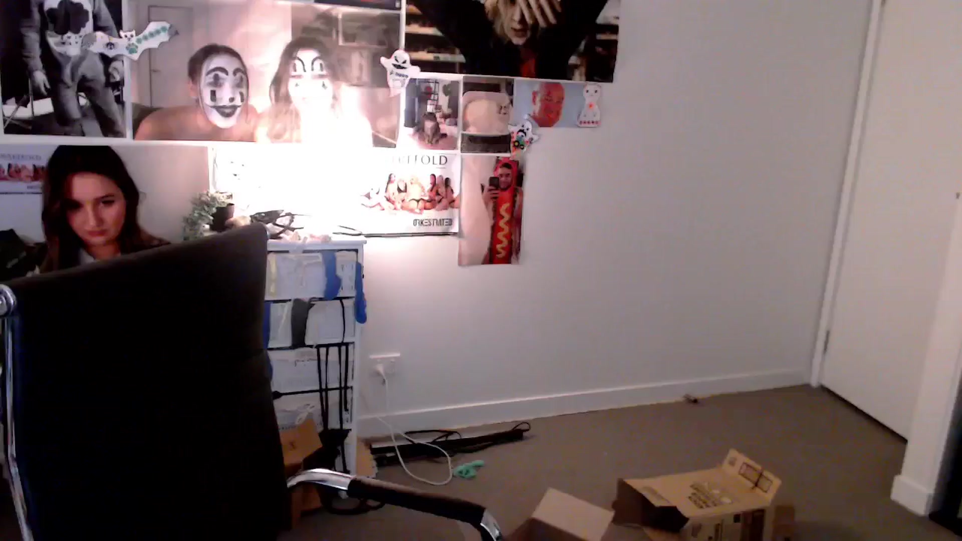 Gallery image thumbnail from StonksRoom's myfreecams stream on, 01/31/2025, 12:31 image 20 of 20