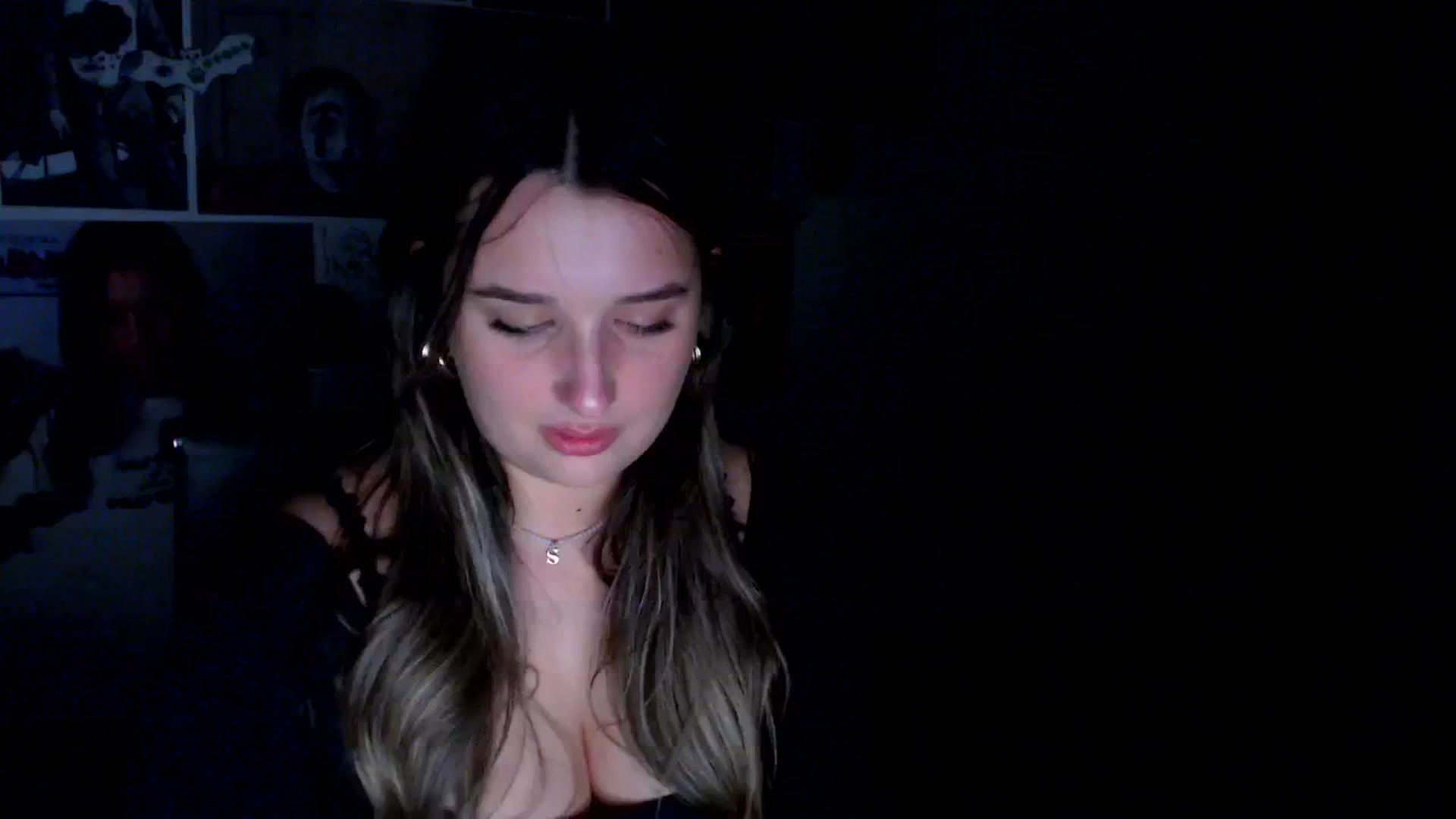 Gallery image thumbnail from StonksRoom's myfreecams stream on, 01/31/2025, 13:28 image 7 of 20