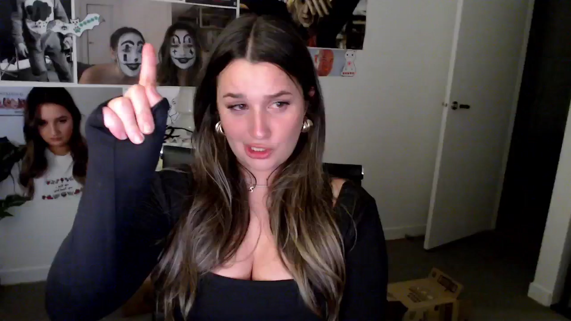 Gallery image thumbnail from StonksRoom's myfreecams stream on, 01/31/2025, 13:28 image 11 of 20