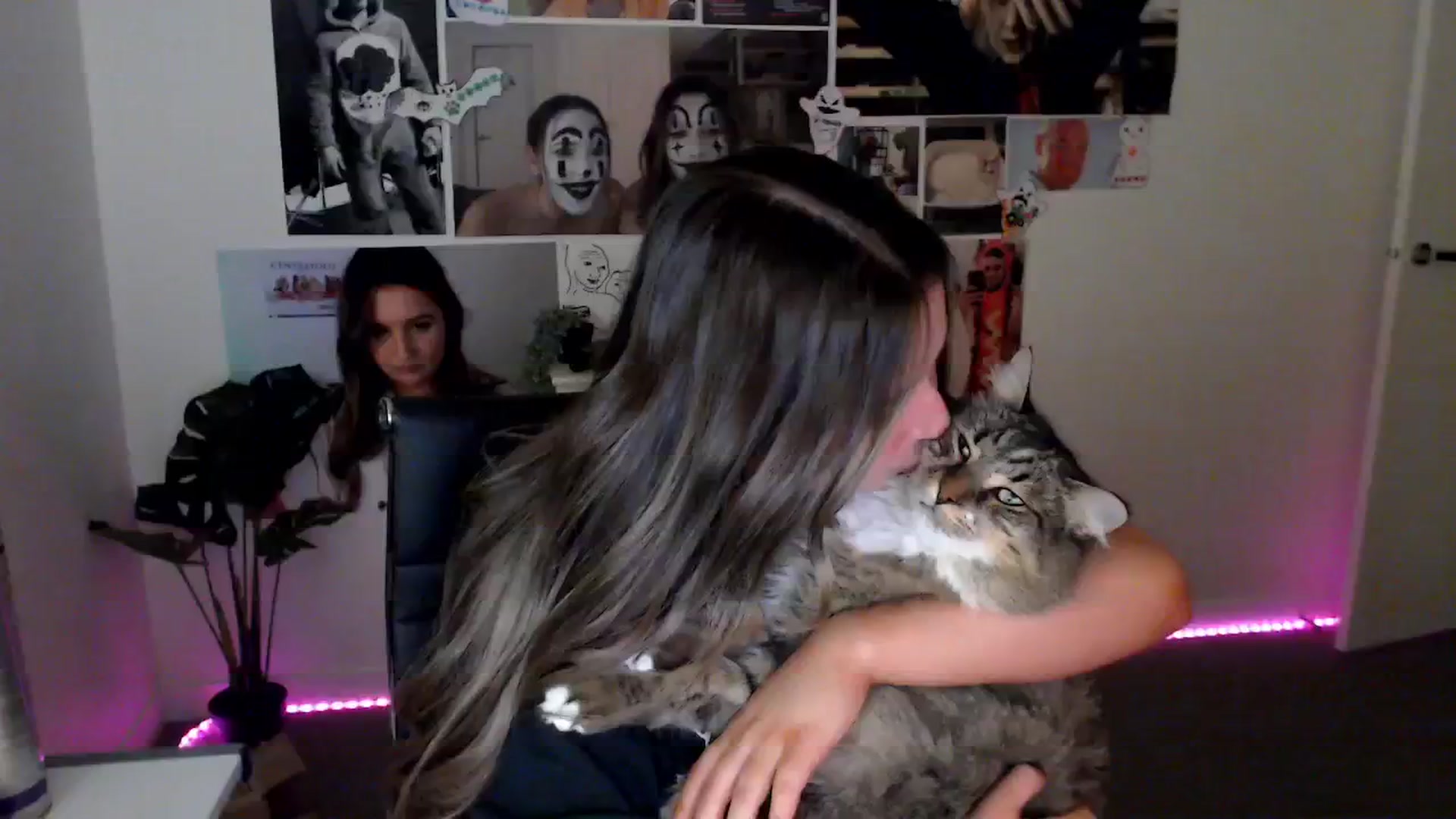 Gallery image thumbnail from StonksRoom's myfreecams stream on, 02/05/2025, 10:14 image 19 of 20