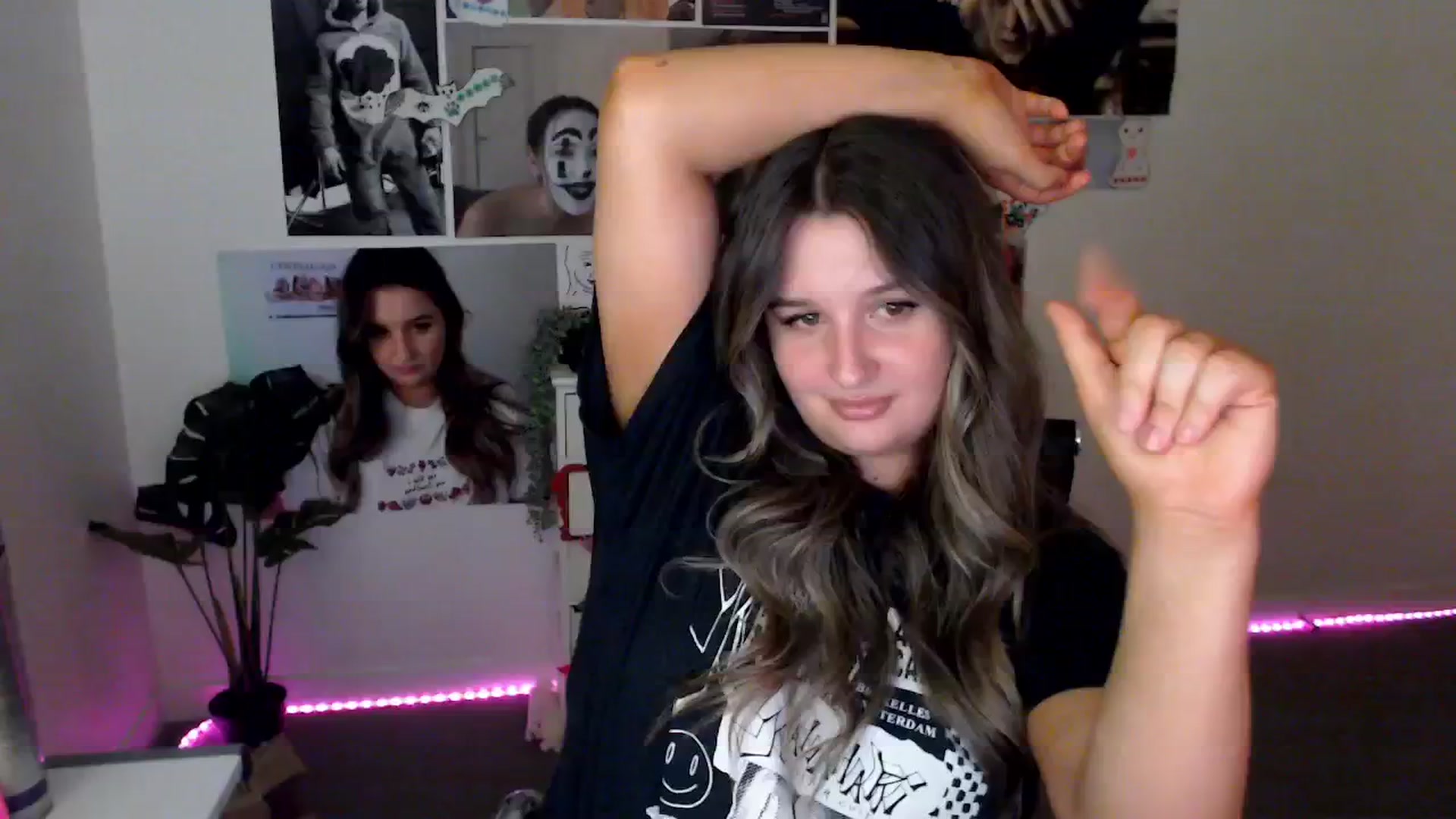 Gallery image thumbnail from StonksRoom's myfreecams stream on, 02/05/2025, 10:14 image 9 of 20