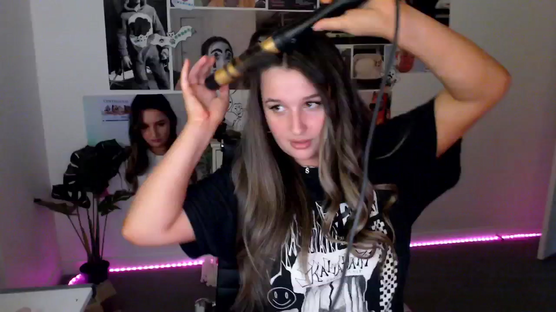 Gallery image thumbnail from StonksRoom's myfreecams stream on, 02/05/2025, 10:14 image 3 of 20