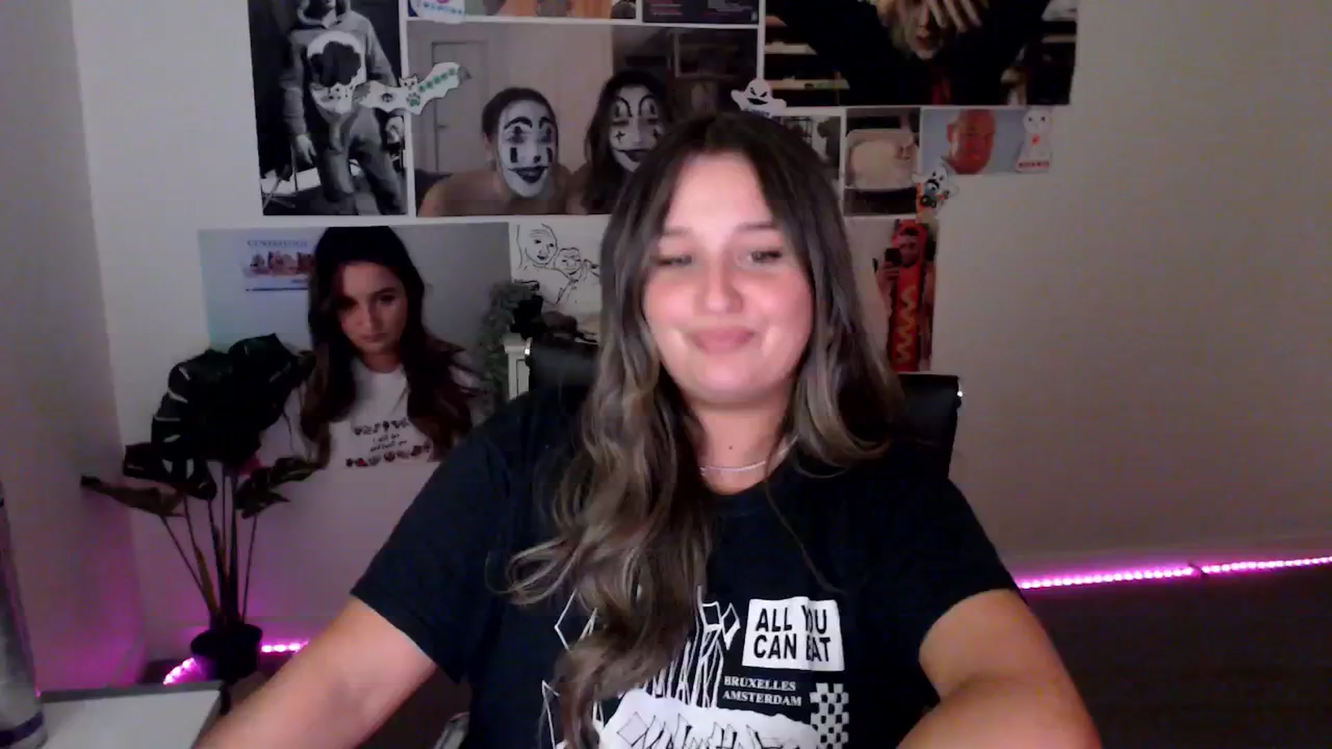 Gallery image thumbnail from StonksRoom's myfreecams stream on, 02/05/2025, 10:14 image 16 of 20
