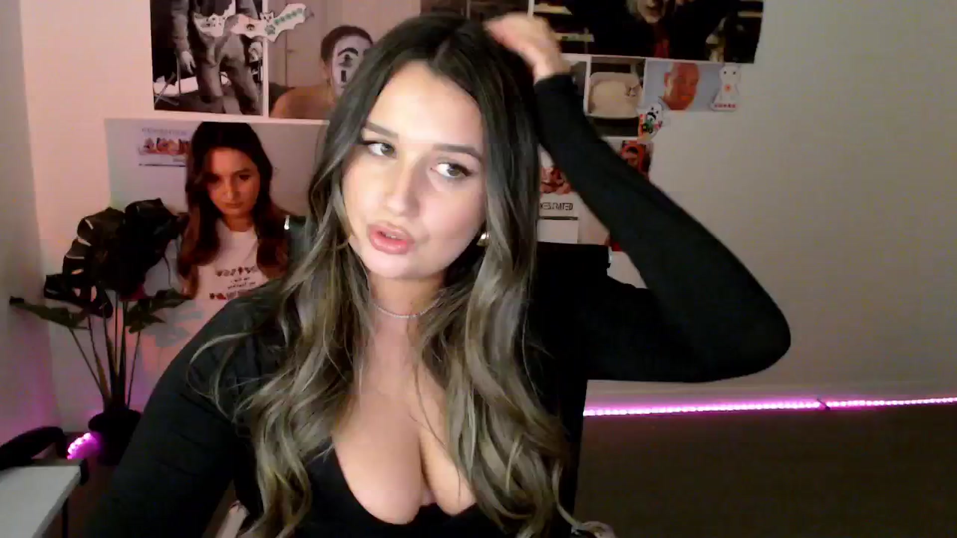 Gallery image thumbnail from StonksRoom's myfreecams stream on, 02/19/2025, 09:49 image 20 of 20