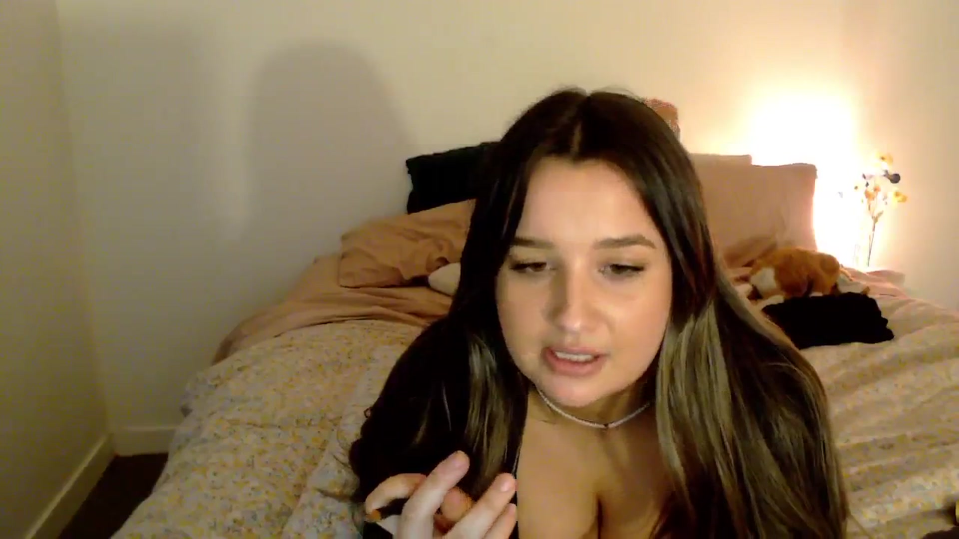 Gallery image thumbnail from StonksRoom's myfreecams stream on, 03/04/2025, 09:11 image 12 of 20