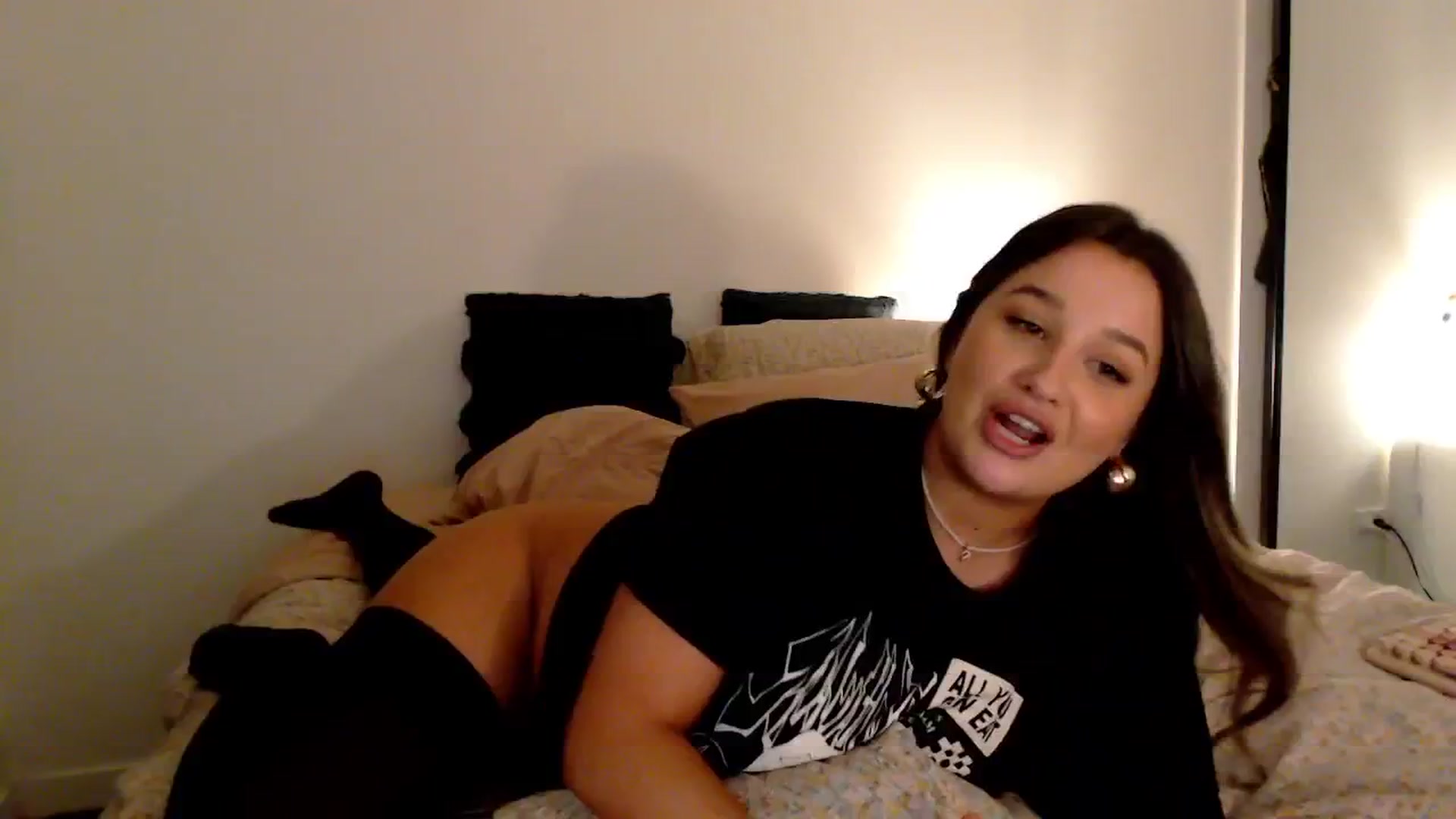 Gallery image thumbnail from StonksRoom's myfreecams stream on, 03/05/2025, 09:28 image 11 of 20