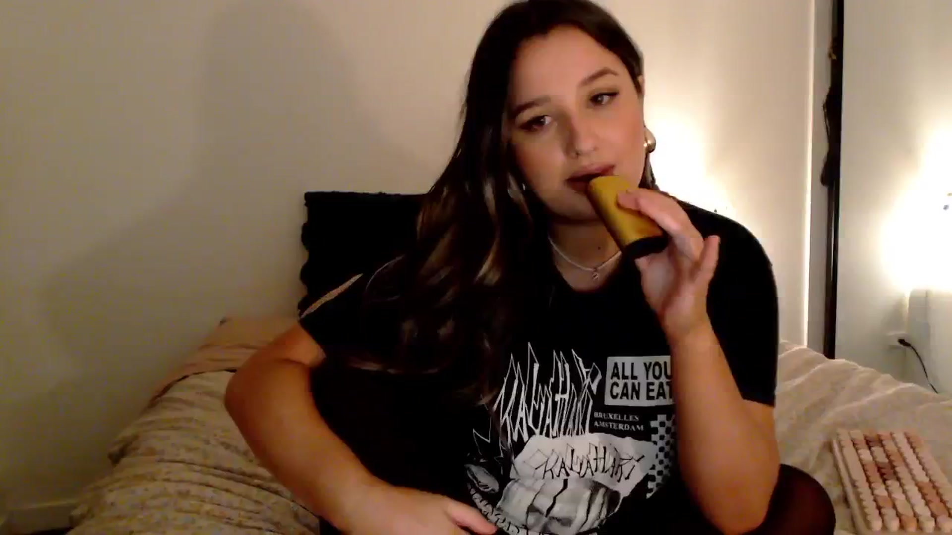 Gallery image thumbnail from StonksRoom's myfreecams stream on, 03/05/2025, 09:28 image 18 of 20