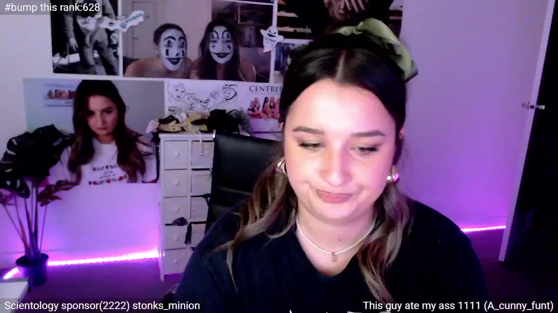 Gallery image thumbnail from StonksRoom's myfreecams stream on, 03/17/2025, 10:48 image 12 of 20