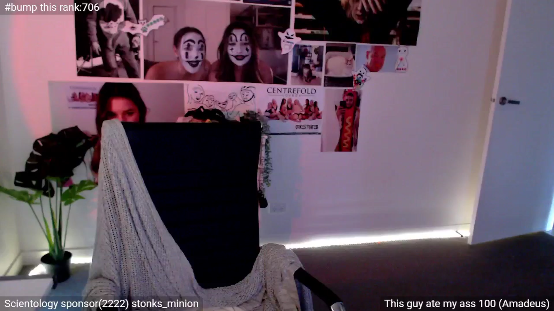 Gallery image thumbnail from StonksRoom's myfreecams stream on, 03/19/2025, 11:46 image 6 of 20