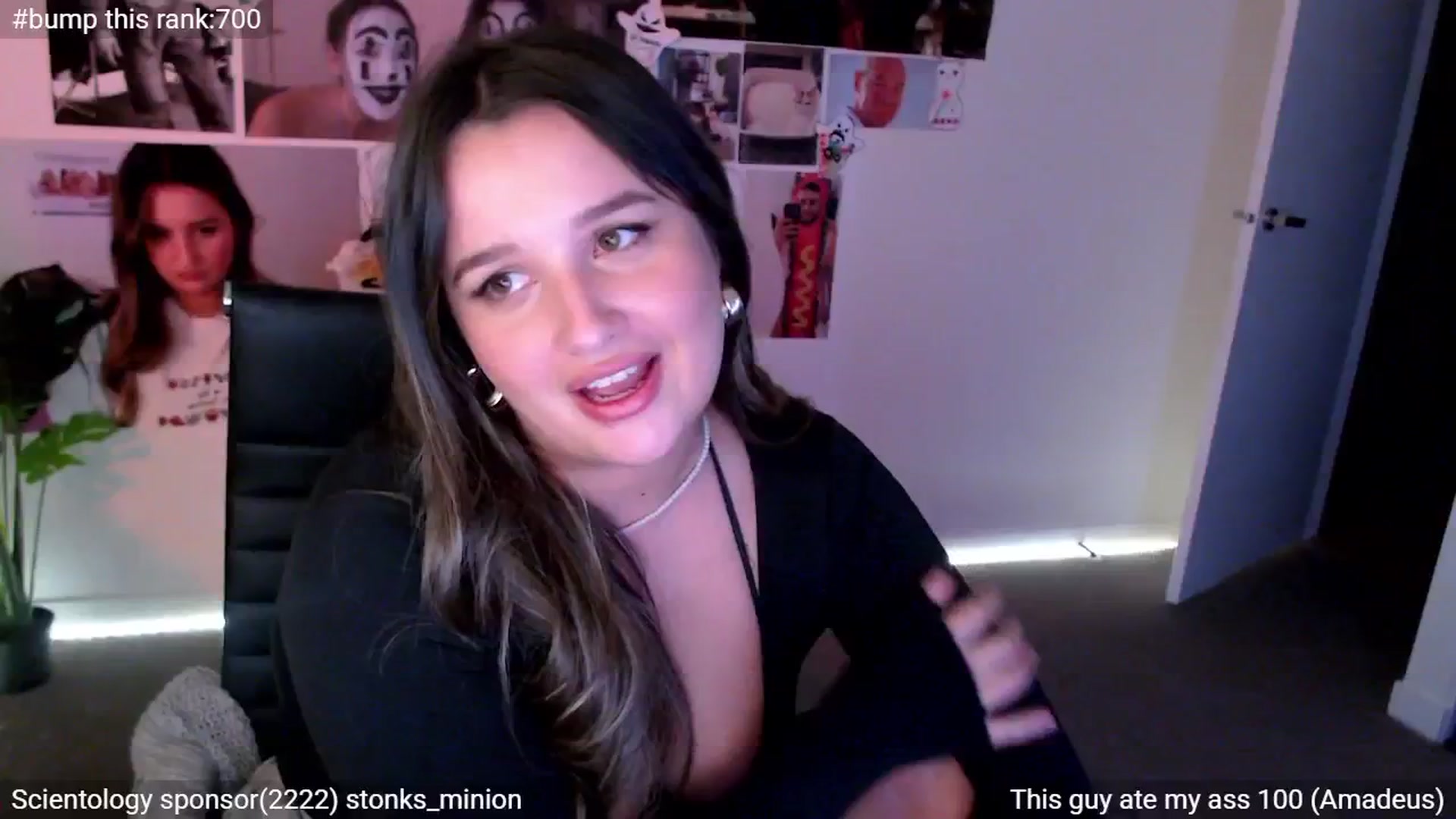 Gallery image thumbnail from StonksRoom's myfreecams stream on, 03/19/2025, 11:46 image 12 of 20