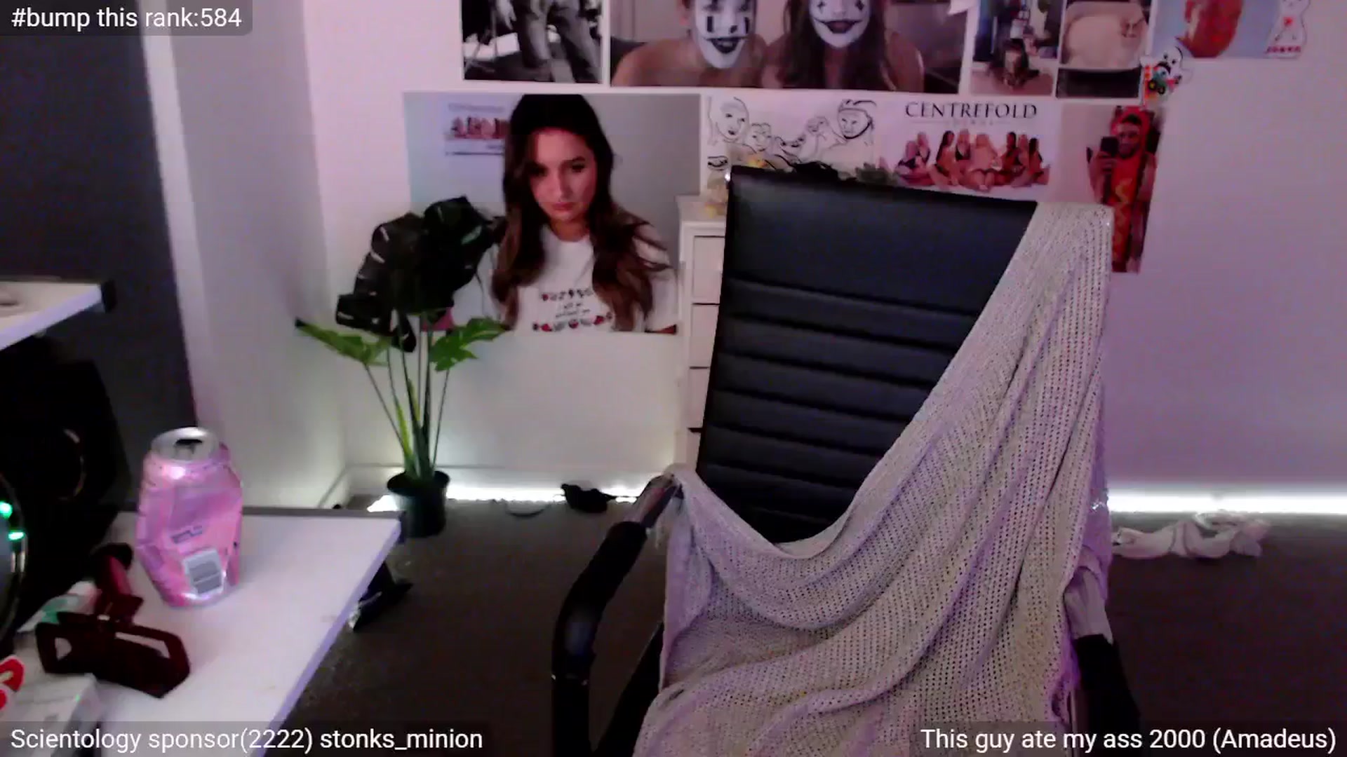 Gallery image thumbnail from StonksRoom's myfreecams stream on, 03/20/2025, 12:41 image 20 of 20