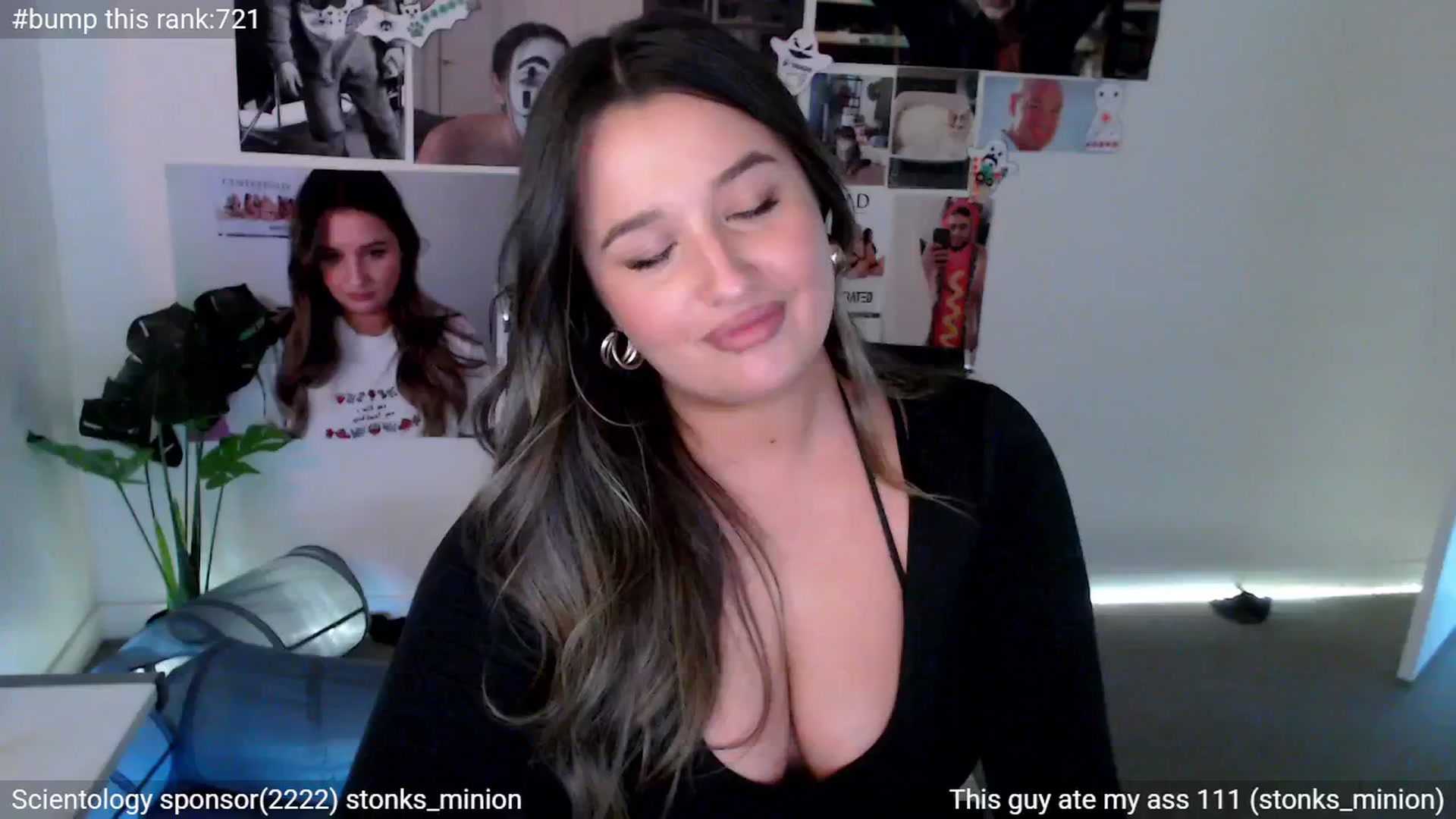 Gallery image thumbnail from StonksRoom's myfreecams stream on, 03/25/2025, 08:51 image 11 of 20