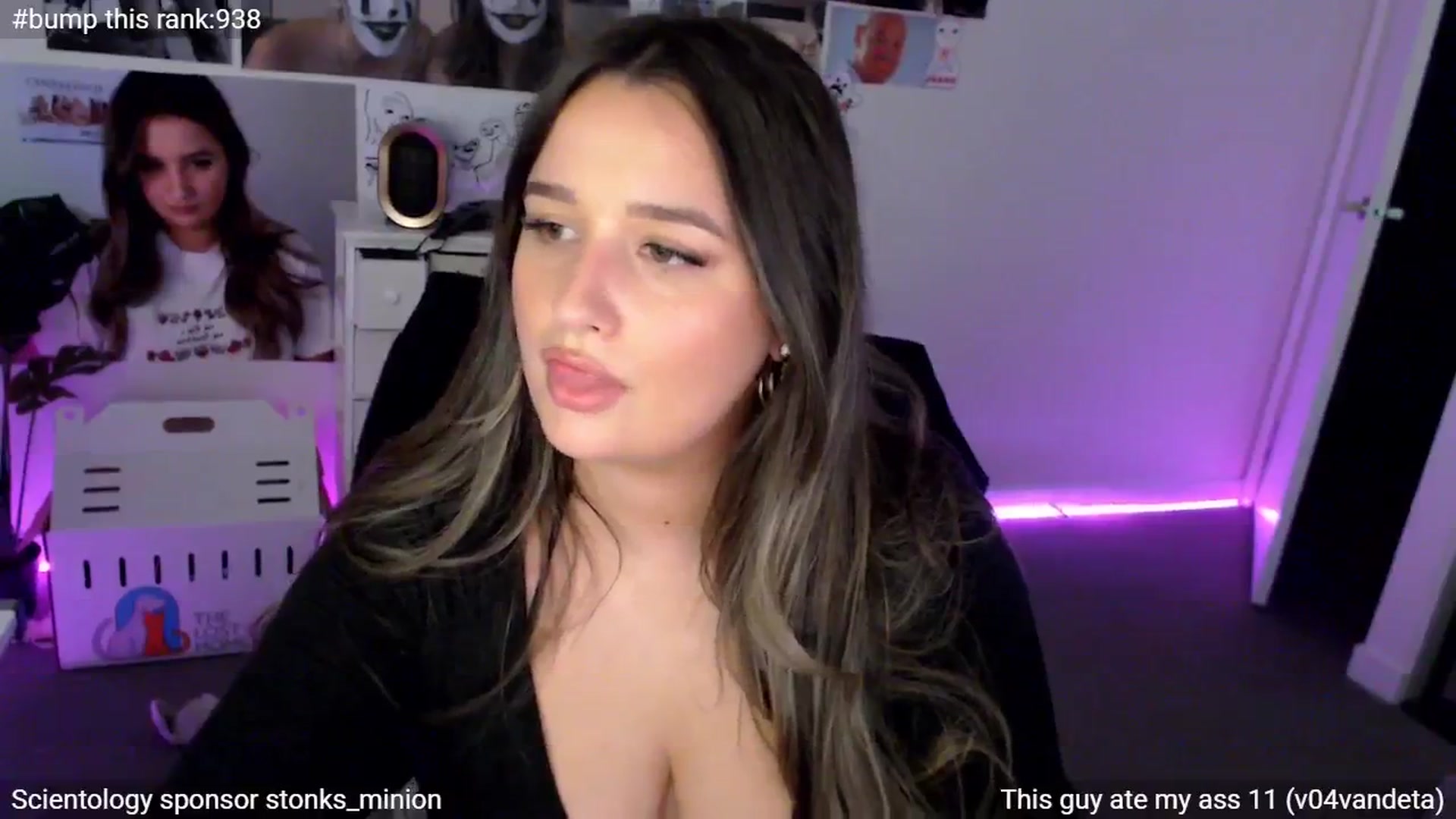 Gallery image thumbnail from StonksRoom's myfreecams stream on, 04/20/2025, 10:08 image 7 of 20