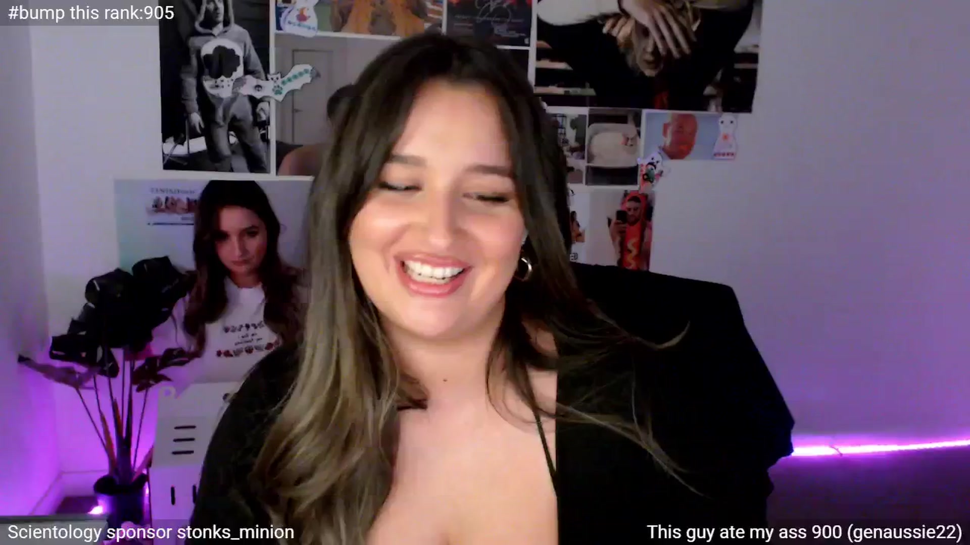 Gallery image thumbnail from StonksRoom's myfreecams stream on, 04/20/2025, 10:08 image 13 of 20