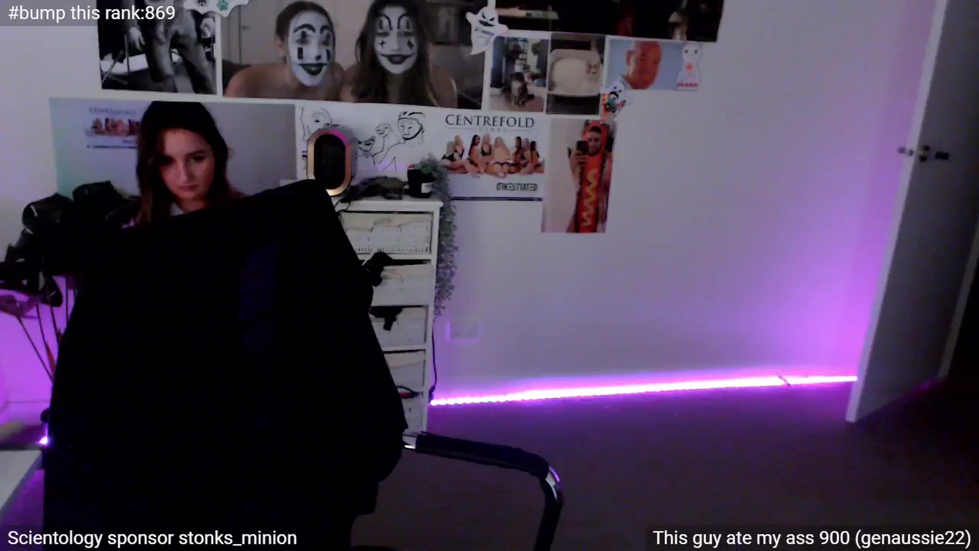 Gallery image thumbnail from StonksRoom's myfreecams stream on, 04/20/2025, 13:25 image 15 of 20