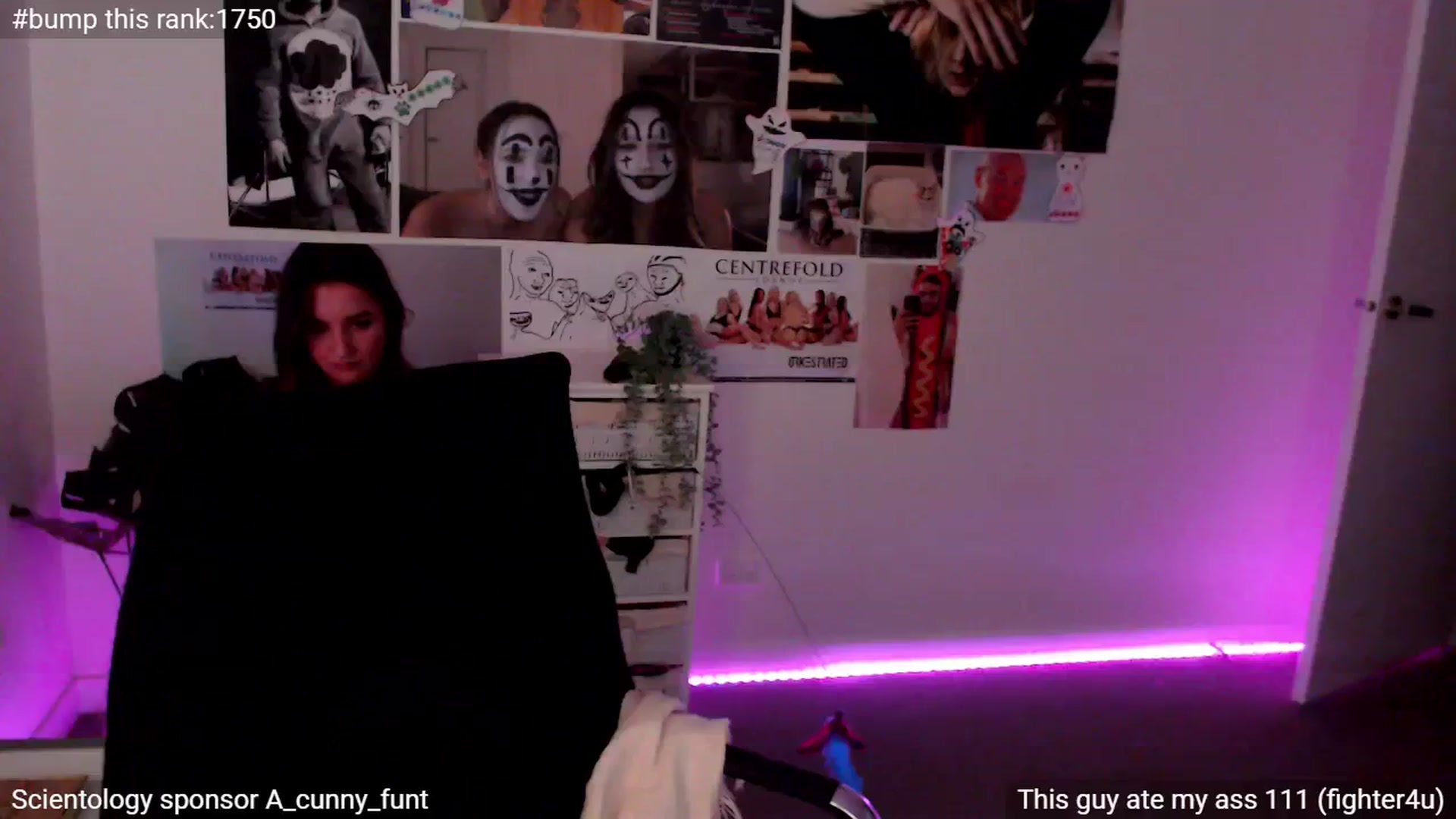 Gallery image thumbnail from StonksRoom's myfreecams stream on, 05/06/2025, 12:03 image 11 of 20