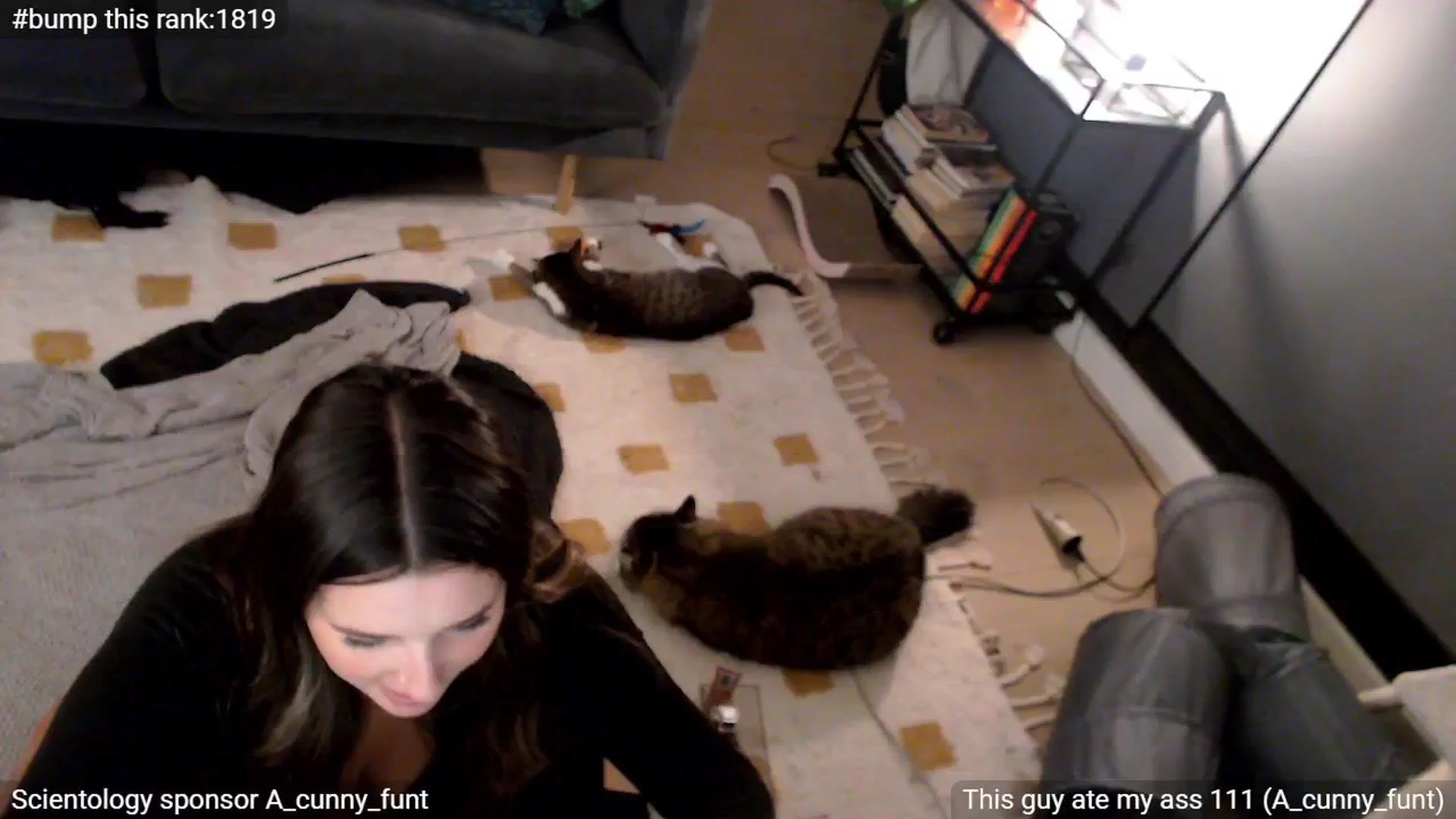 Gallery image thumbnail from StonksRoom's myfreecams stream on, 05/08/2025, 14:30 image 17 of 20
