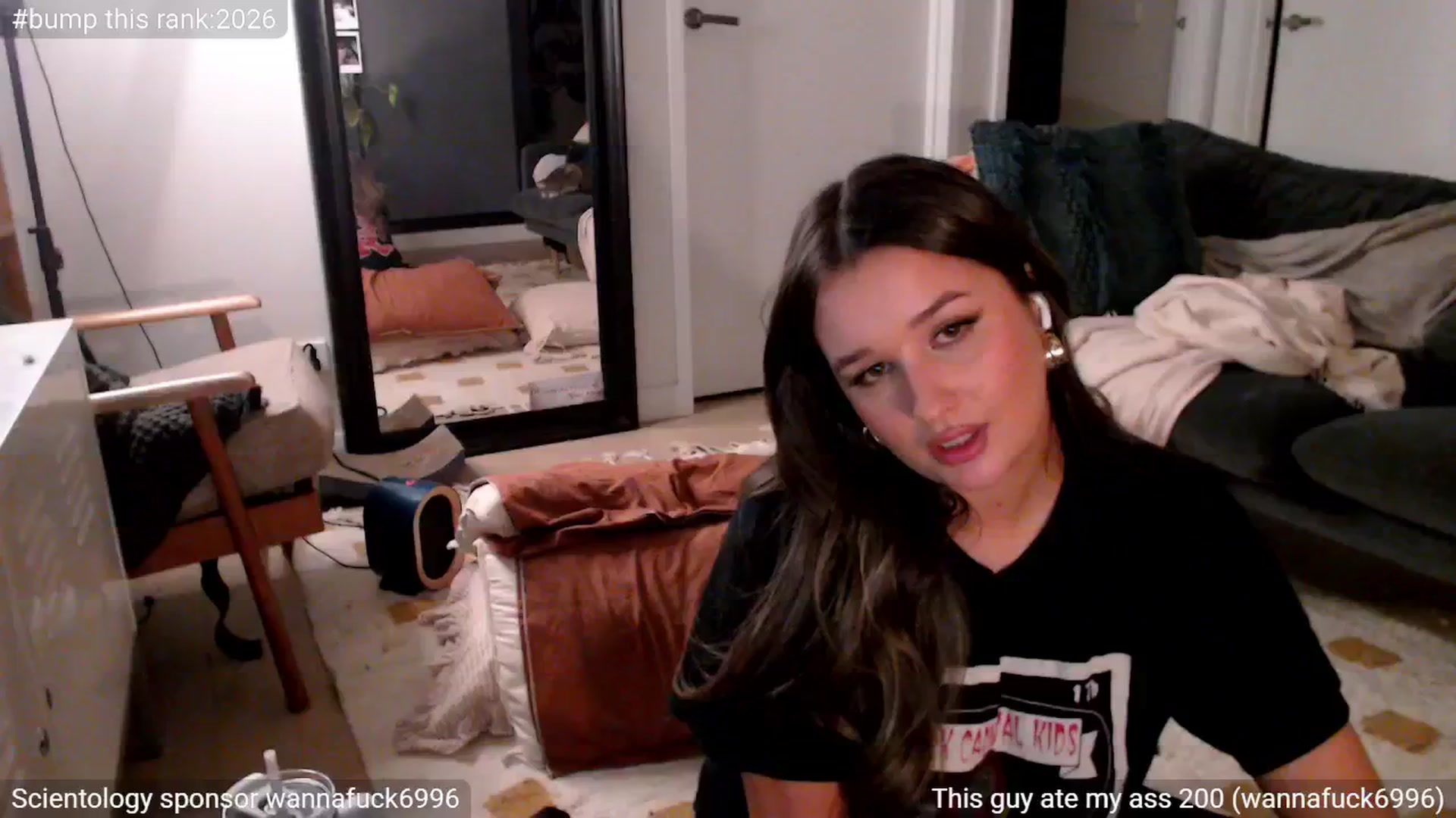 Gallery image thumbnail from StonksRoom's myfreecams stream on, 05/15/2025, 10:23 image 16 of 20