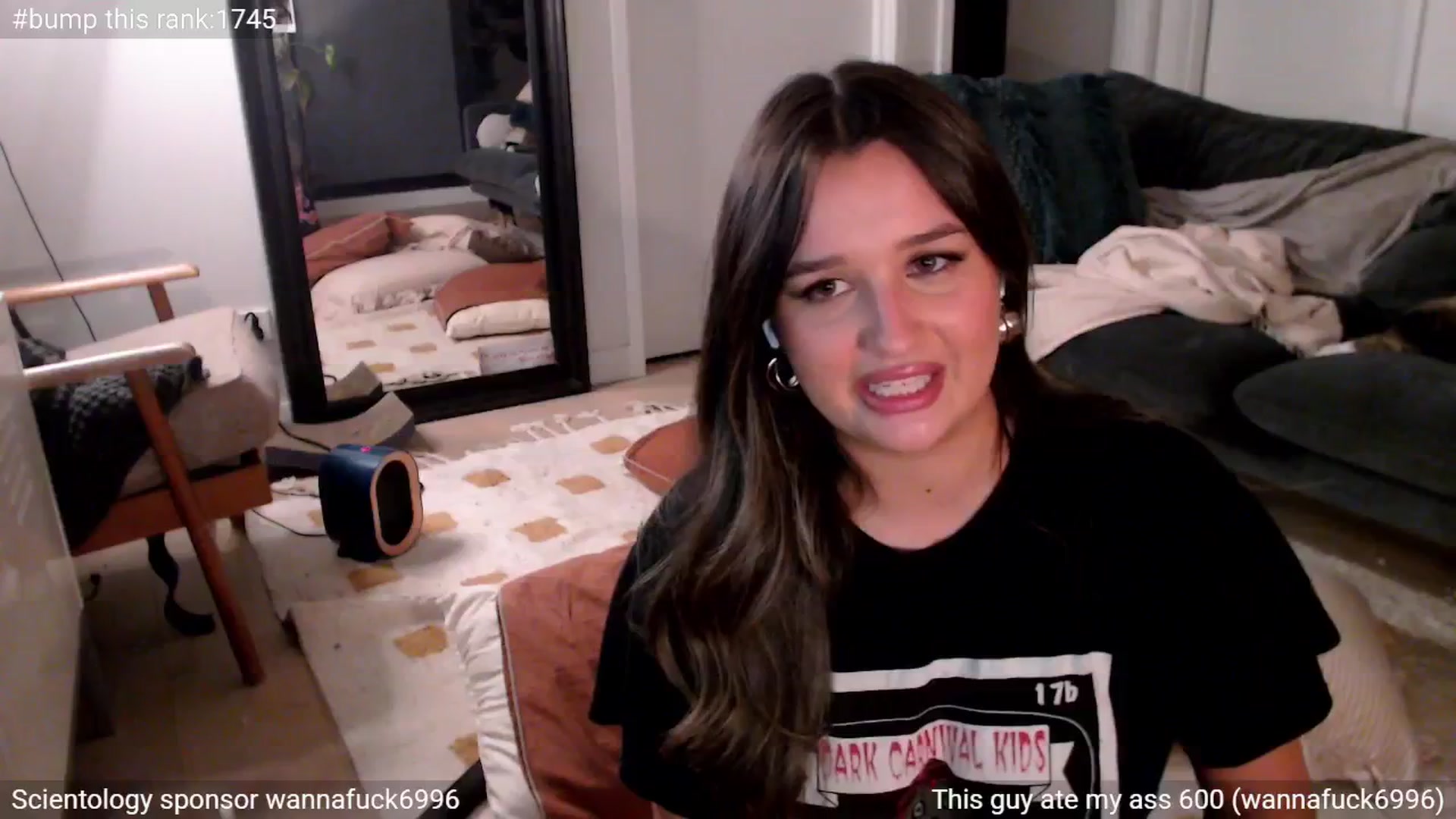 Gallery image thumbnail from StonksRoom's myfreecams stream on, 05/15/2025, 11:38 image 4 of 20