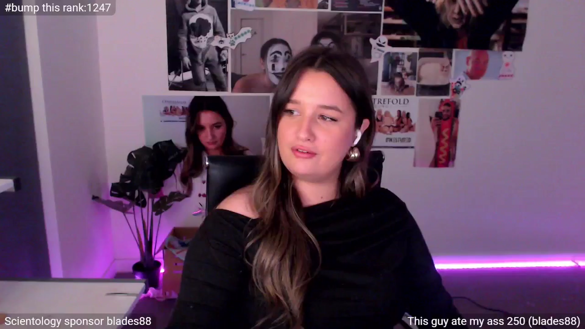 Gallery image thumbnail from StonksRoom's myfreecams stream on, 05/20/2025, 09:12 image 15 of 20