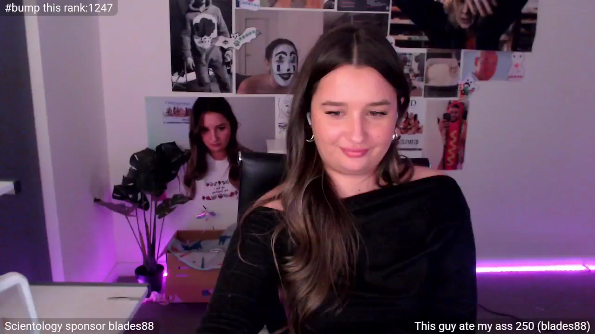 Gallery image thumbnail from StonksRoom's myfreecams stream on, 05/20/2025, 09:12 image 19 of 20
