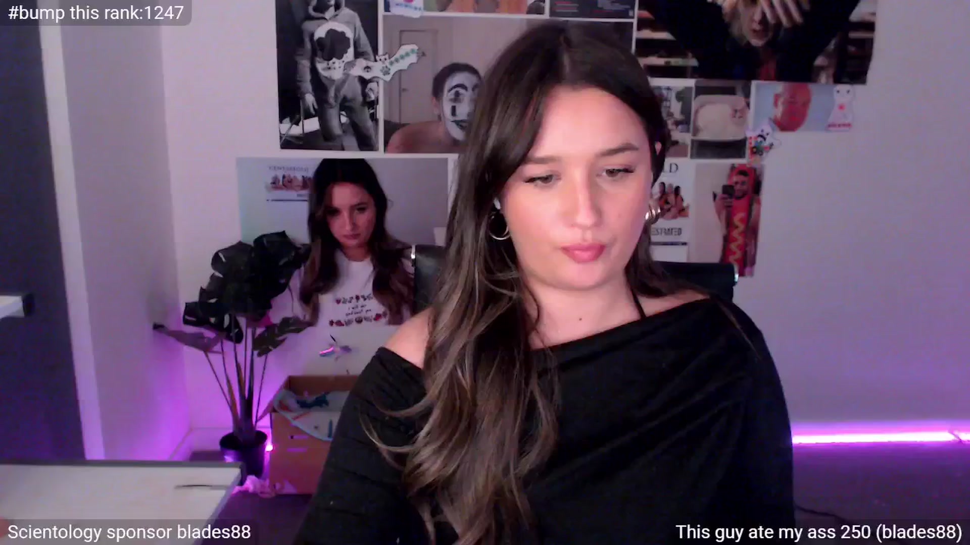 Gallery image thumbnail from StonksRoom's myfreecams stream on, 05/20/2025, 09:12 image 4 of 20