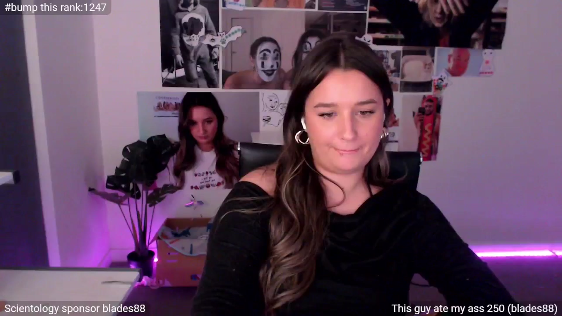 Gallery image thumbnail from StonksRoom's myfreecams stream on, 05/20/2025, 09:12 image 14 of 20