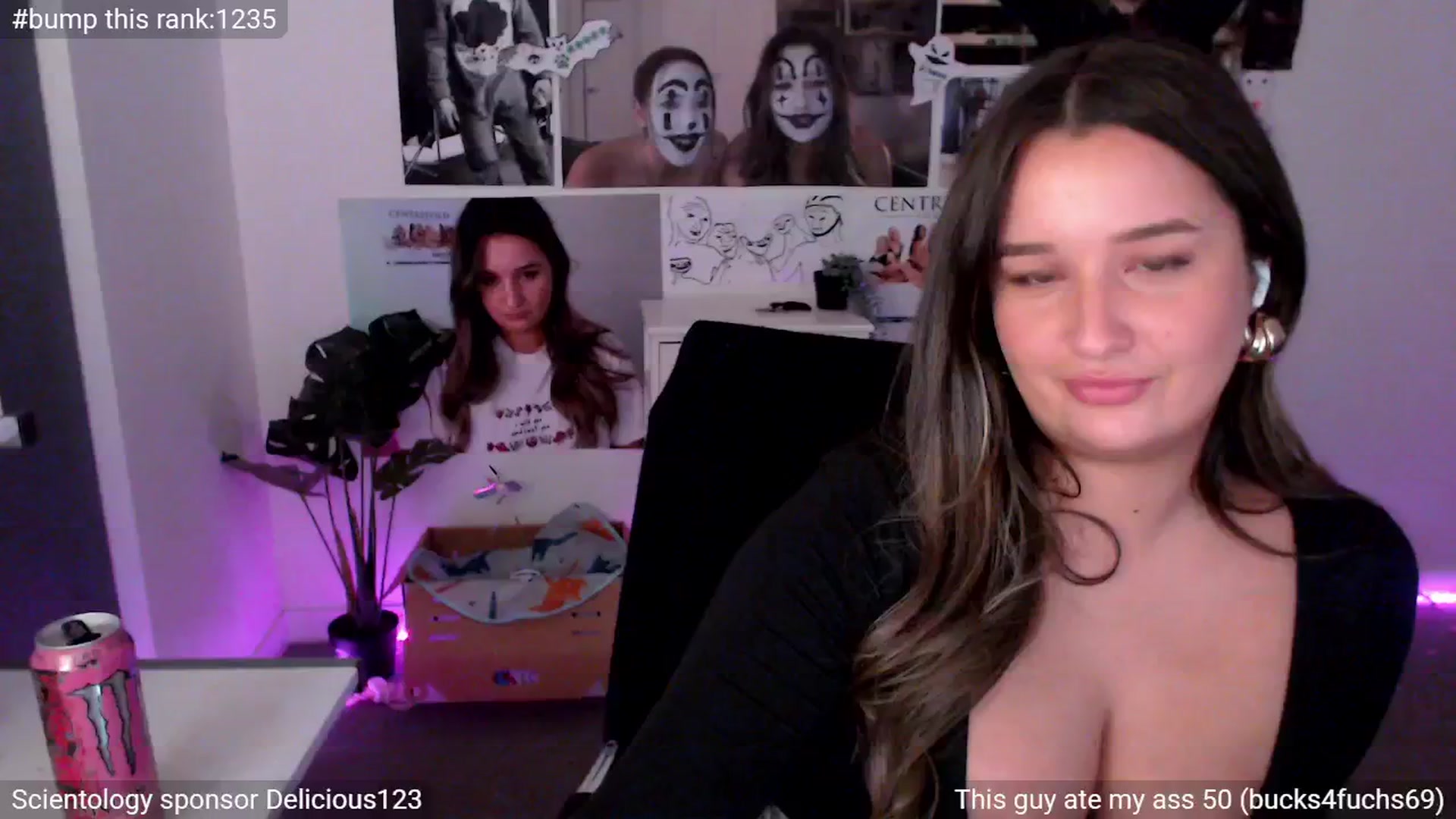 Gallery image thumbnail from StonksRoom's myfreecams stream on, 05/21/2025, 09:31 image 5 of 20