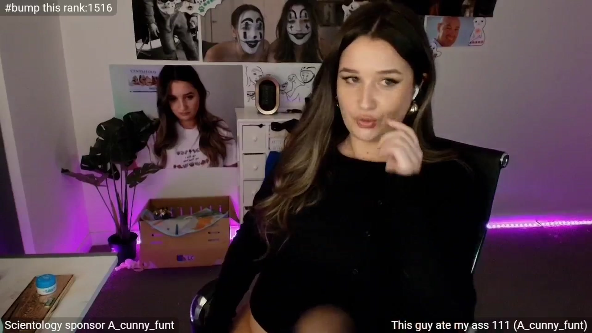 Gallery image thumbnail from StonksRoom's myfreecams stream on, 05/26/2025, 12:35 image 13 of 20