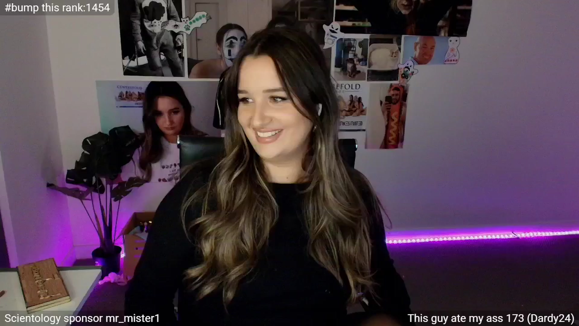 Gallery image thumbnail from StonksRoom's myfreecams stream on, 05/27/2025, 10:14 image 16 of 20