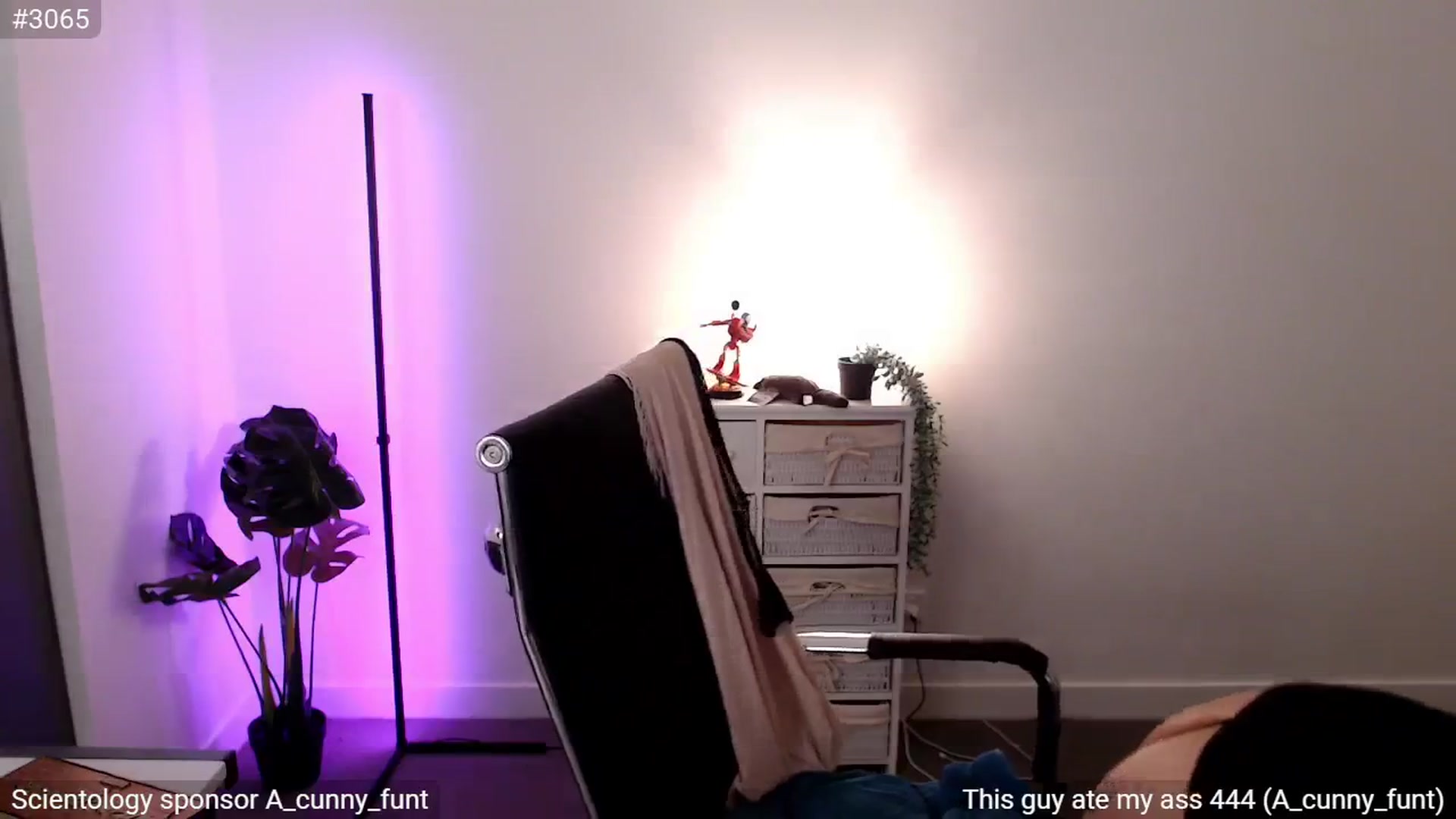 Gallery image thumbnail from StonksRoom's myfreecams stream on, 09/23/2025, 14:49 image 15 of 20